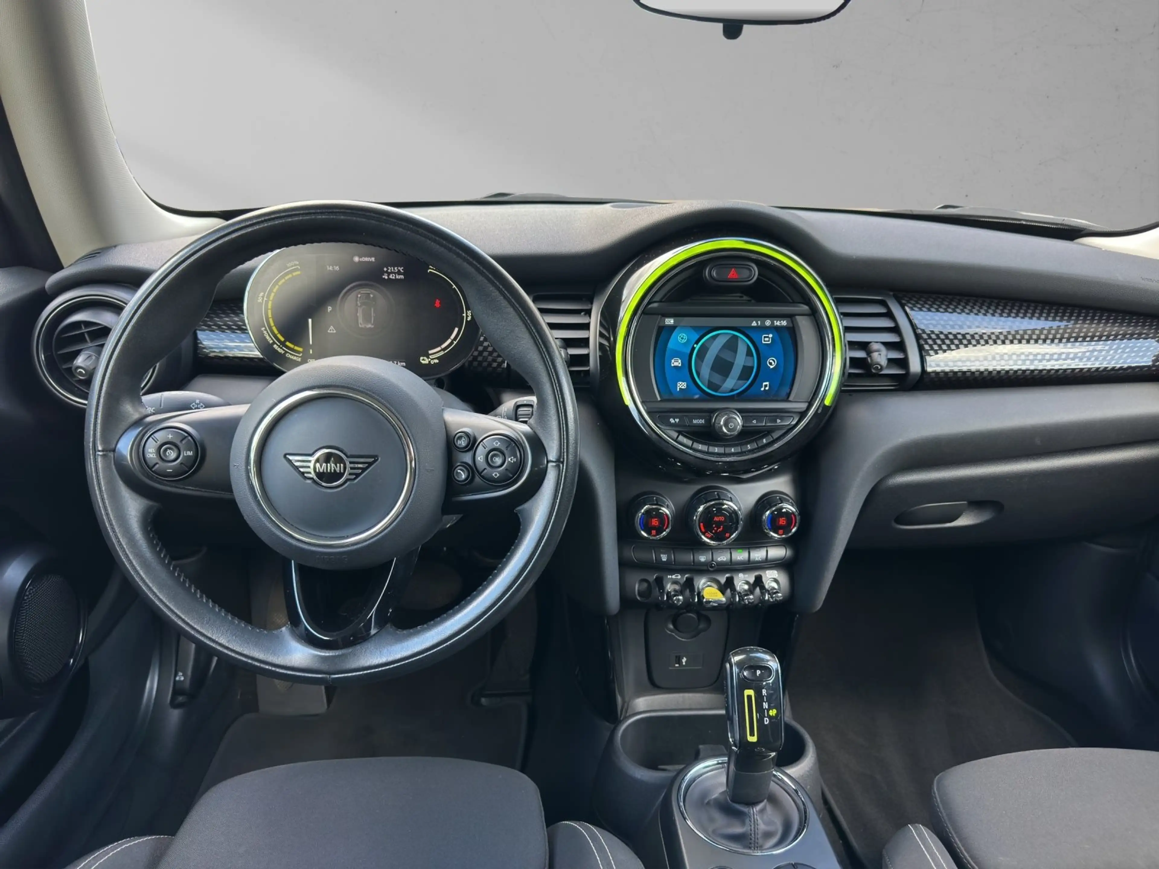 MINI Cooper SE Trim S LED Sportsitze DAB — photo 15