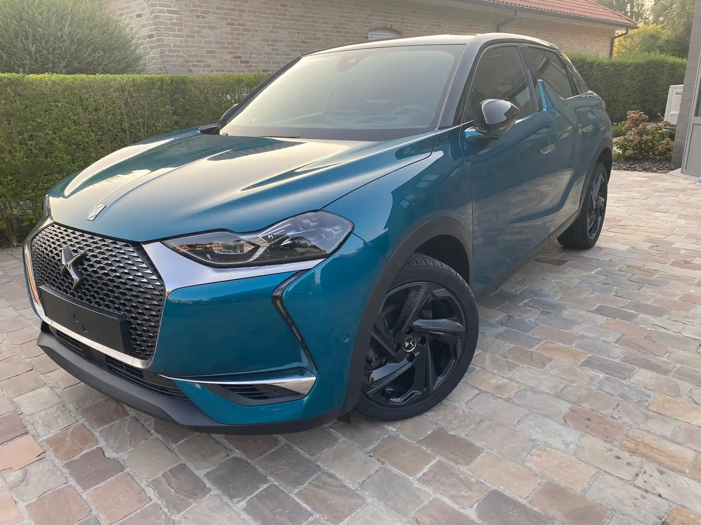 DS Automobiles DS 3 Crossback DS3 Crossback PureTech 130 Aut. CHIC Синій - 1