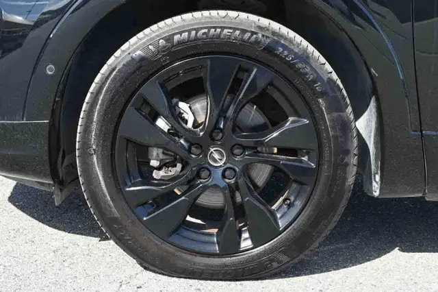 Opel Grandland view 6