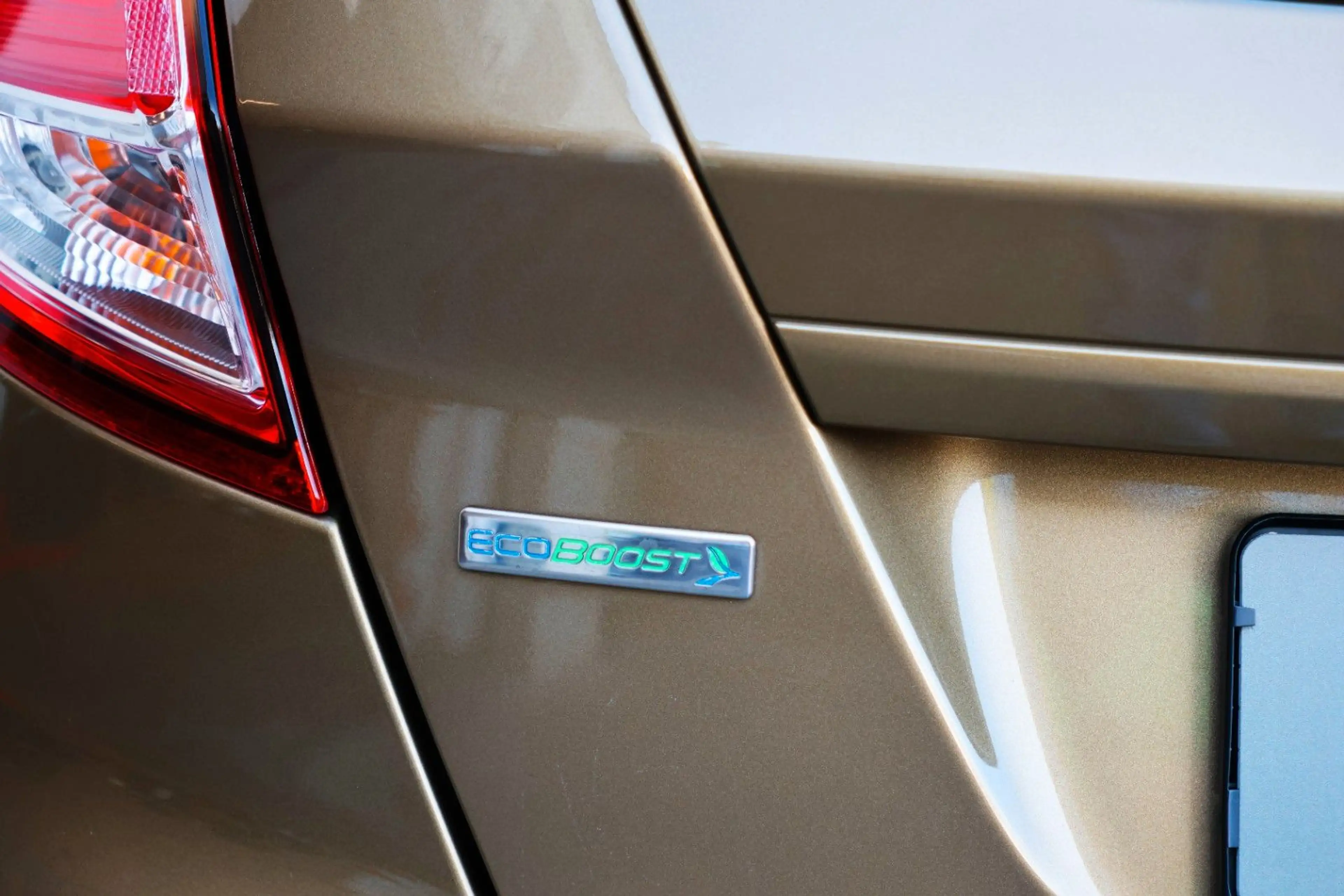 Ford Fiesta Sync Edition 1.HAND,KLIMA,HU/AU NEU,SPORT — photo 12