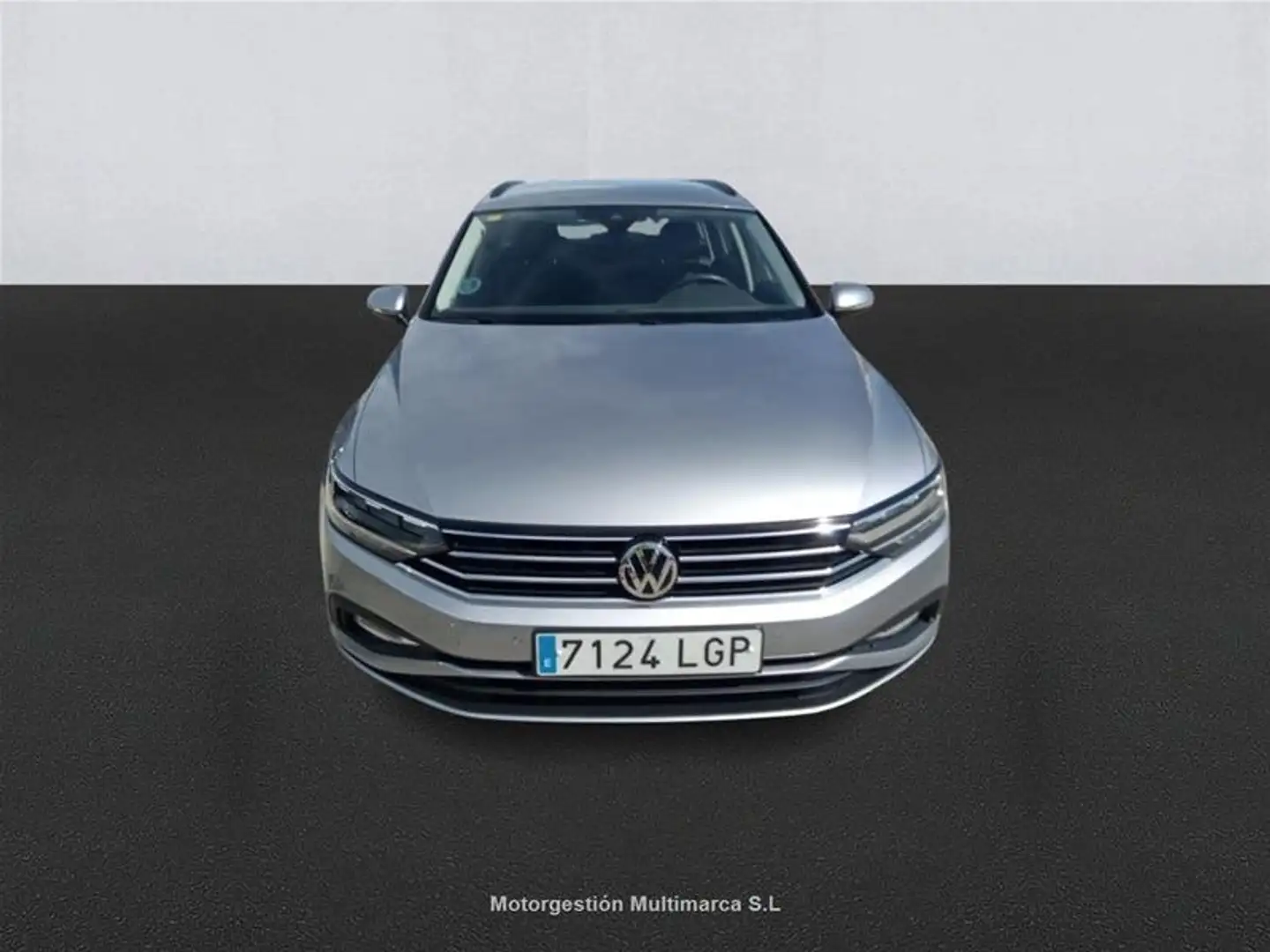 Volkswagen Passat Variant Business 1.6 TDI 88kW DSG - 2