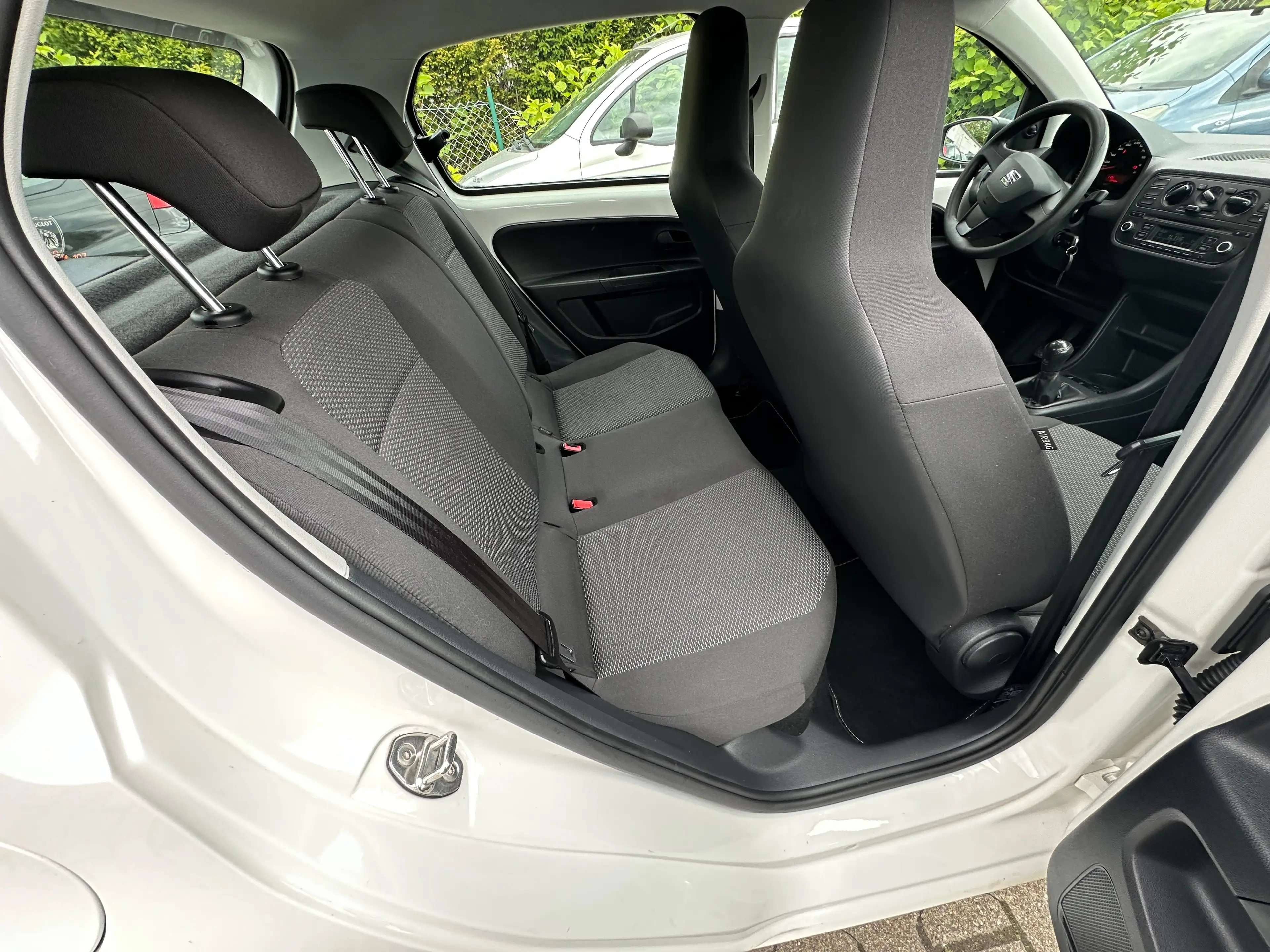 SEAT Mii Reference WENIG KM TÜV NEU — photo 8
