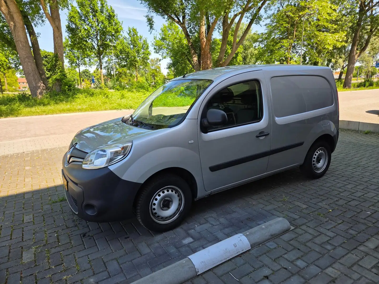 Renault Kangoo 1.5 dCi 75 Energy Comfort - 2