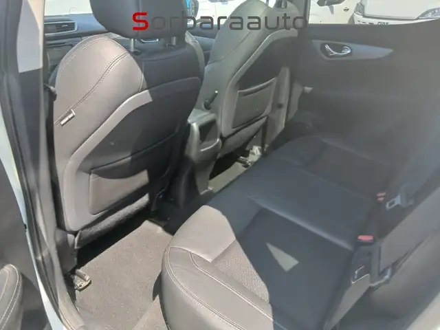 Nissan Qashqai view 15