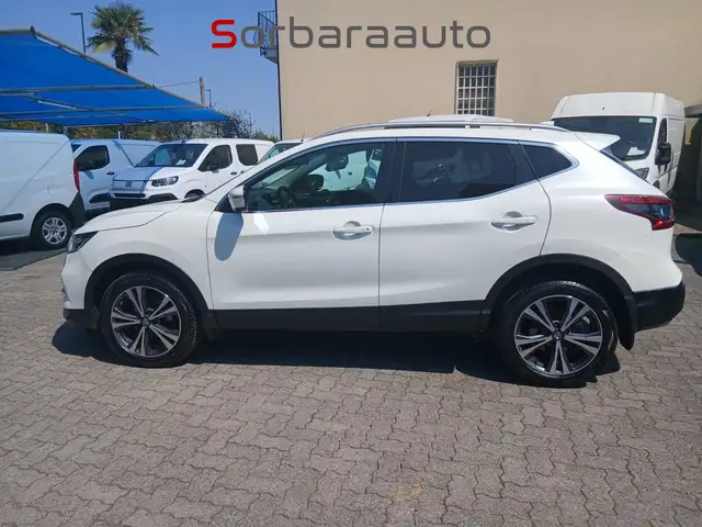 Nissan Qashqai view 3