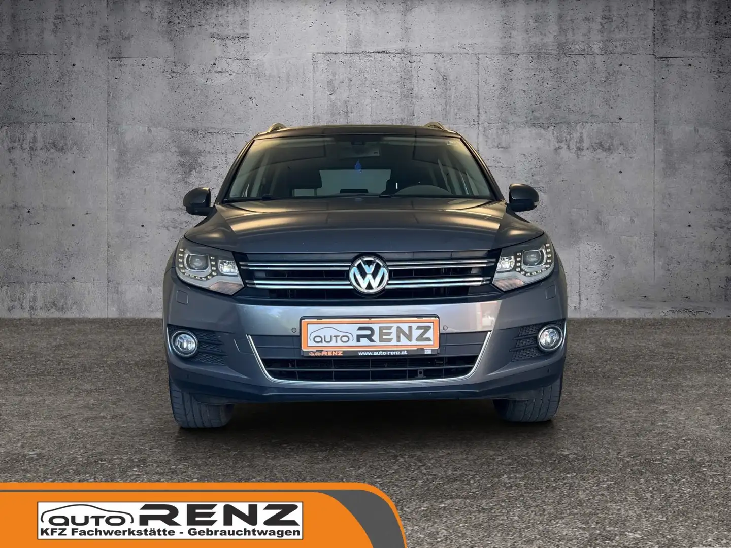 Volkswagen Tiguan 4 Motion, Alcantara, AHV, Navi, Xenon Gris - 2