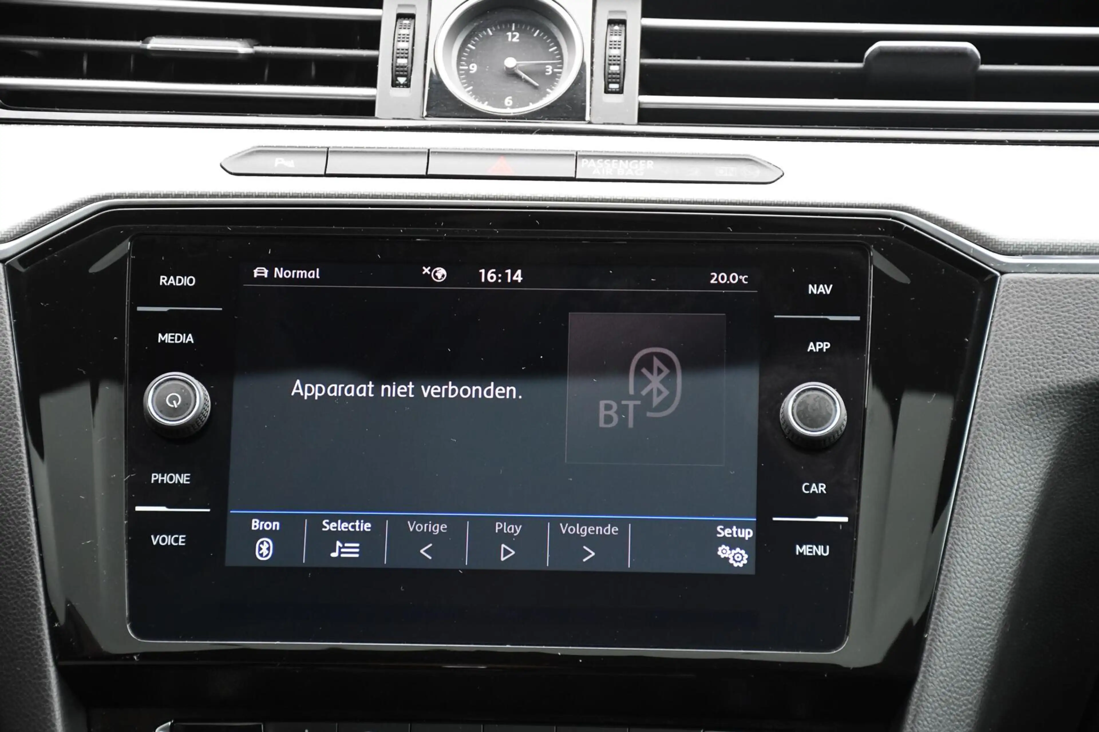 Volkswagen Arteon 1.5 TSI Business Panoramadak R-line Trekhaak — photo 20