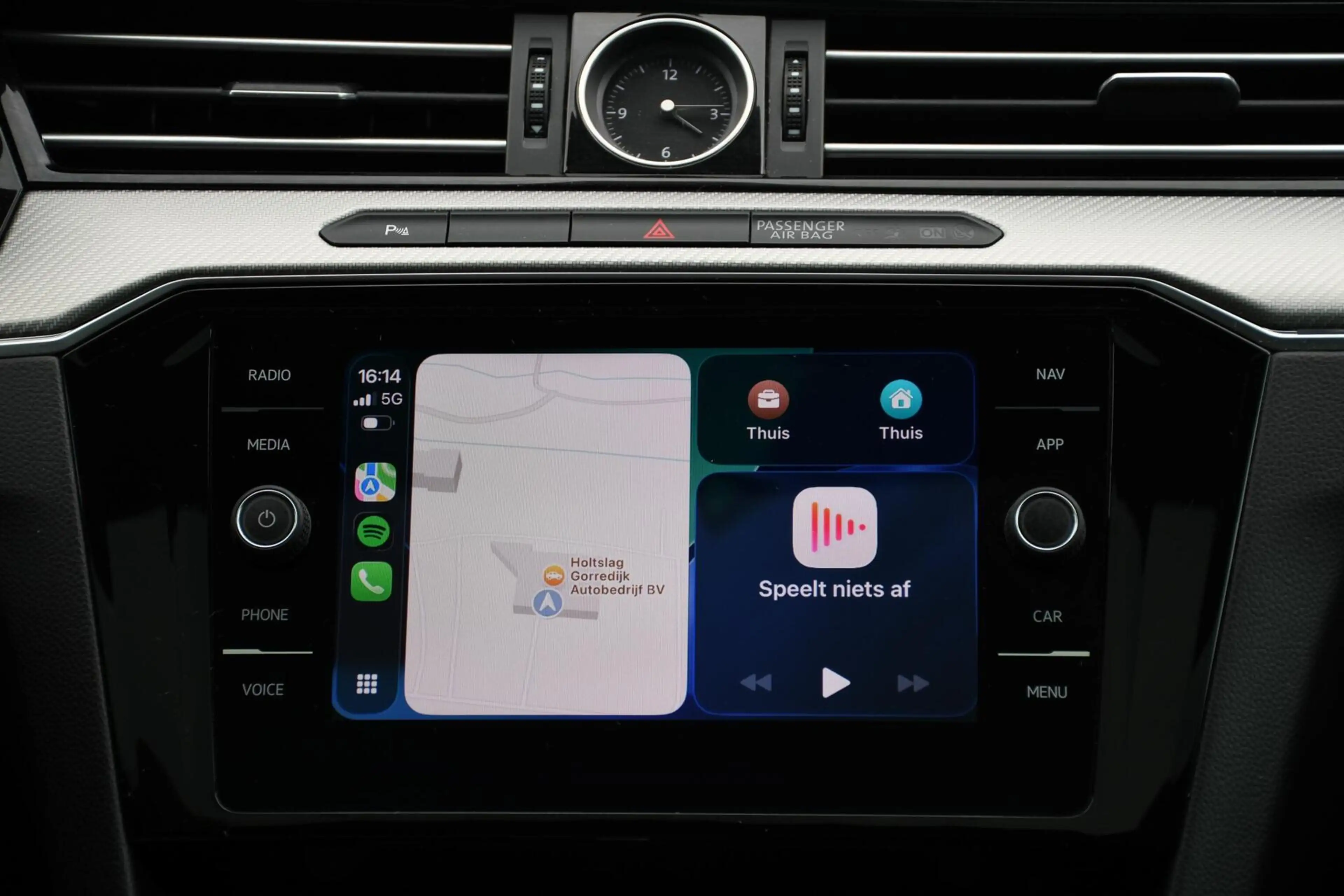Volkswagen Arteon 1.5 TSI Business Panoramadak R-line Trekhaak — photo 14