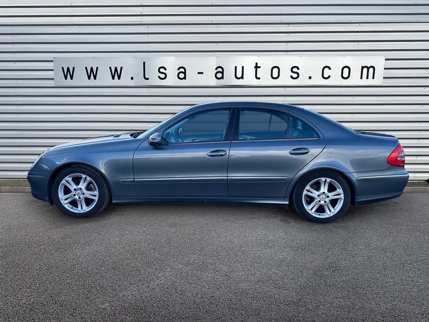 Mercedes-Benz E 280 280 CDI BVA G-Tronic Avantgarde Edition + BVA PHASE 2 Grijs - 2