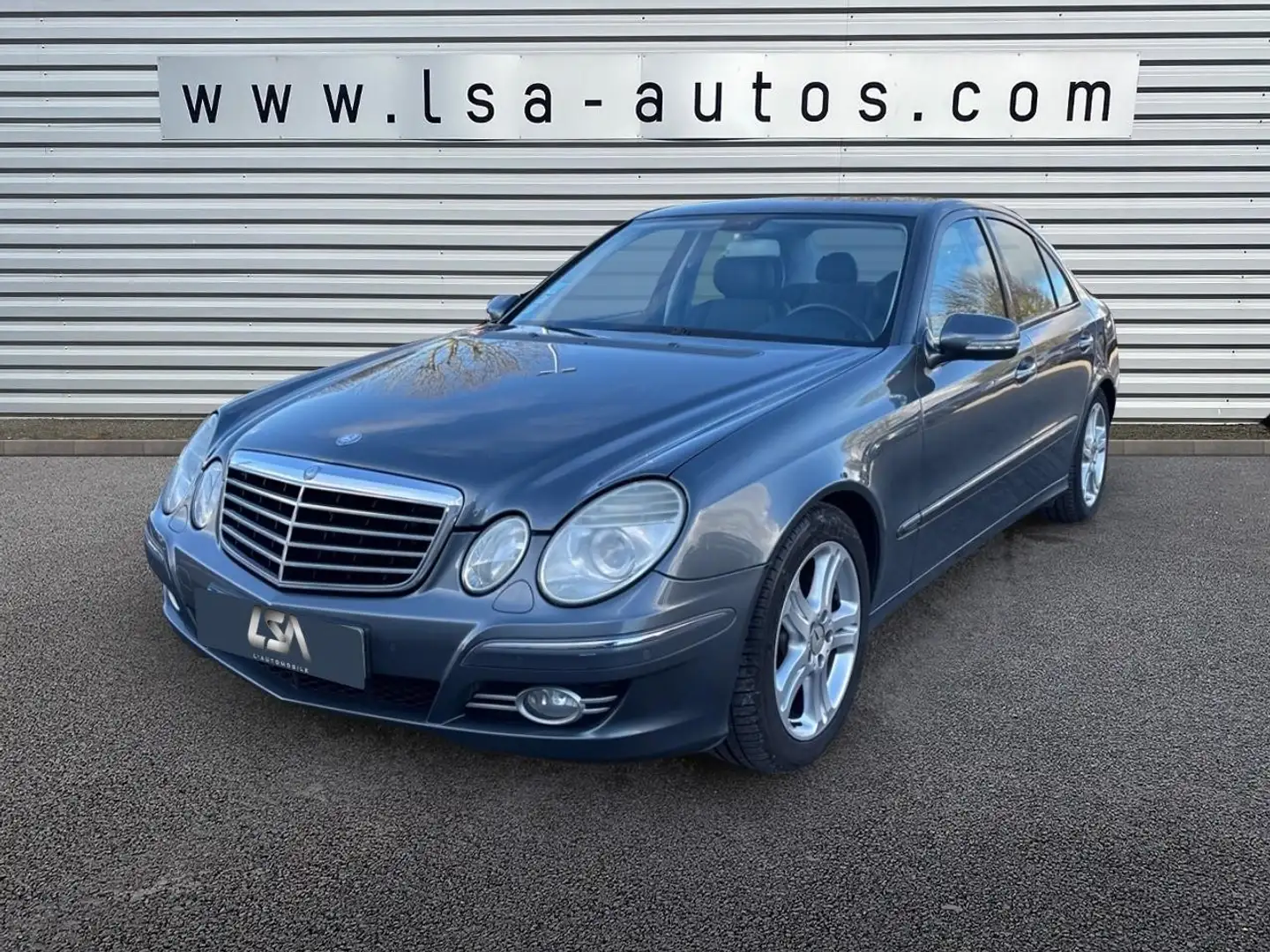 Mercedes-Benz E 280 280 CDI BVA G-Tronic Avantgarde Edition + BVA PHASE 2 Grijs - 1