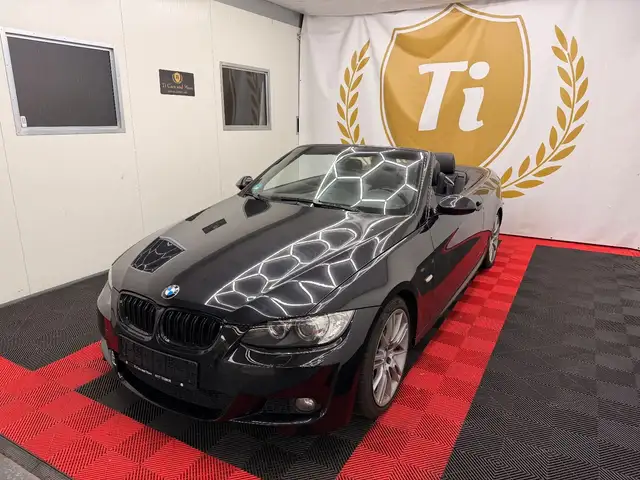 BMW 320 *Baureihe*Cabrio*320i*M-Paket*Automatik*NAVI*