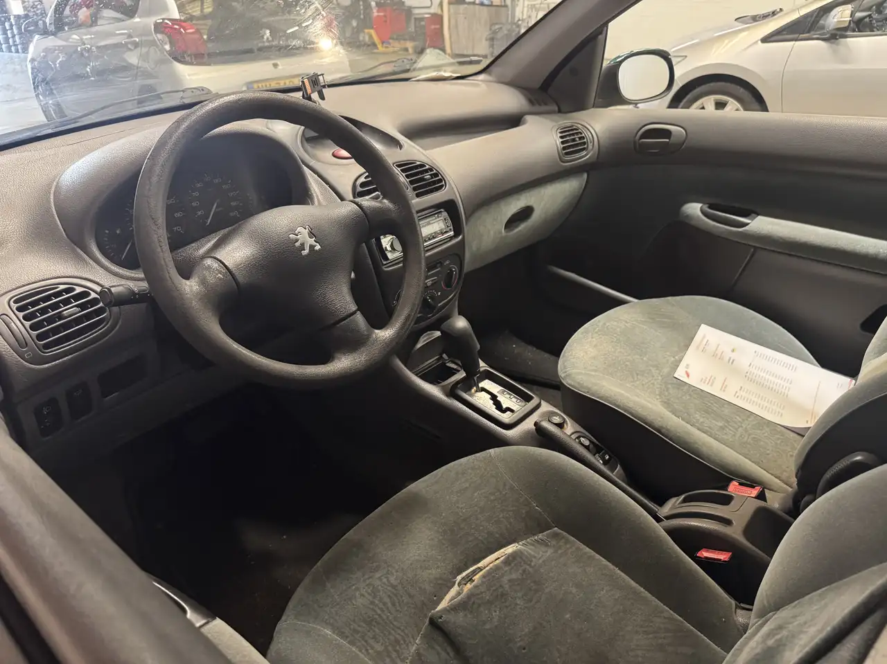 Peugeot 206 1.4XT AUTOMAAT, foto 5