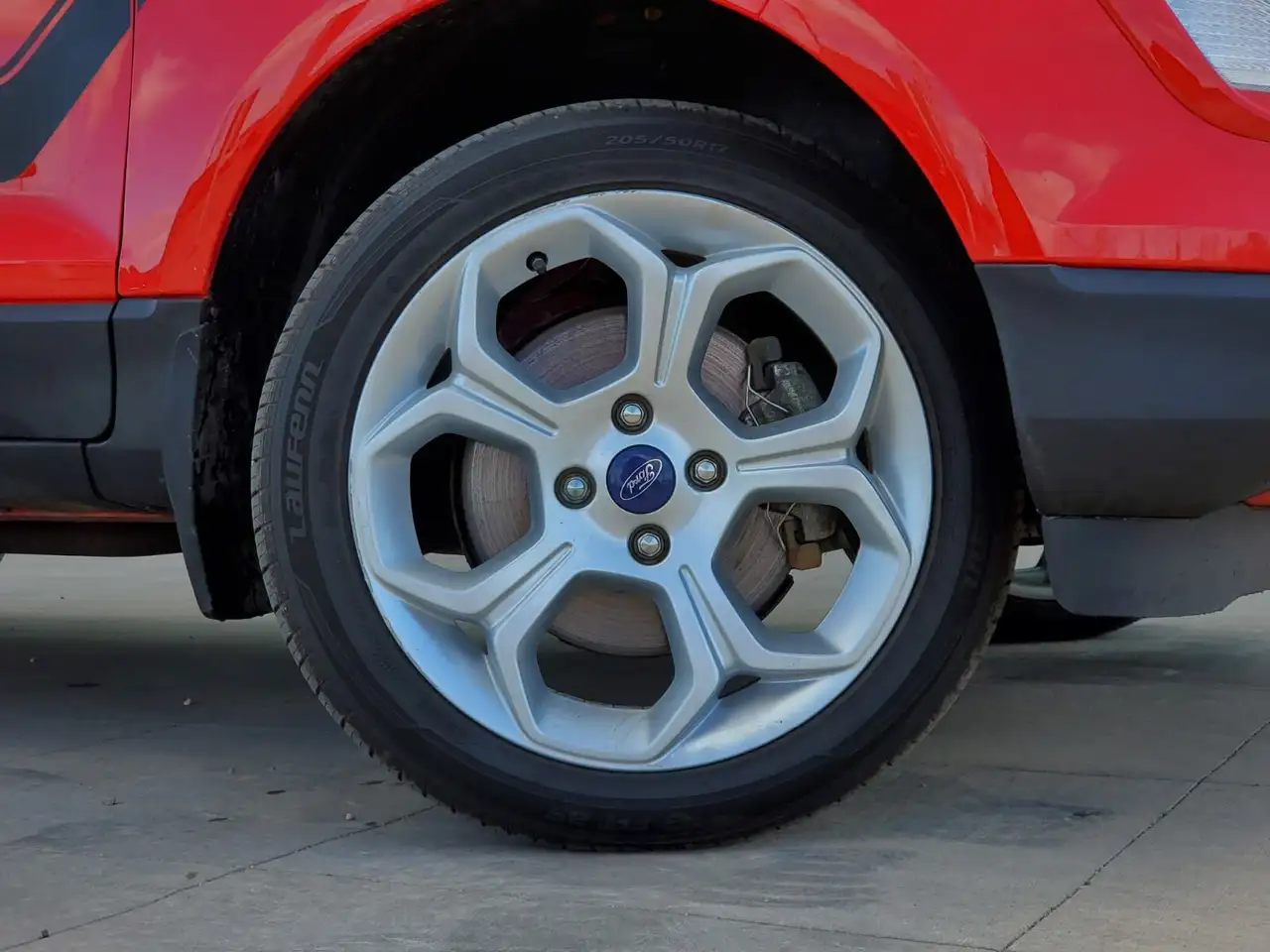 Ford EcoSport снимка Ford EcoSport