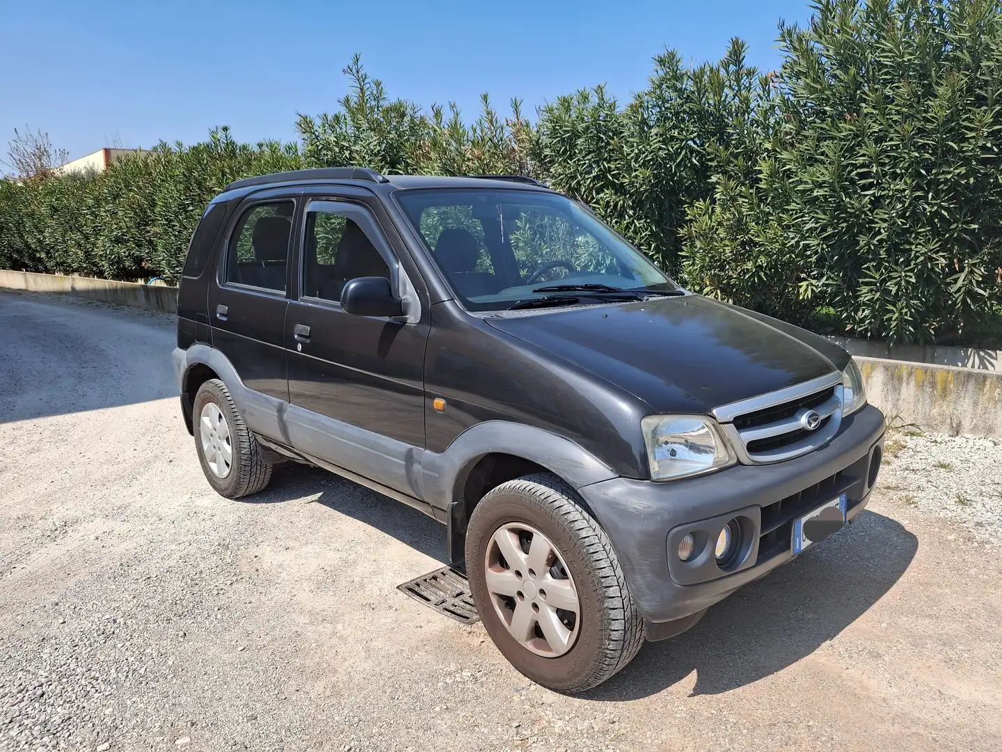 Daihatsu Terios Terios 1.3 4x4 benzina Nero - 1