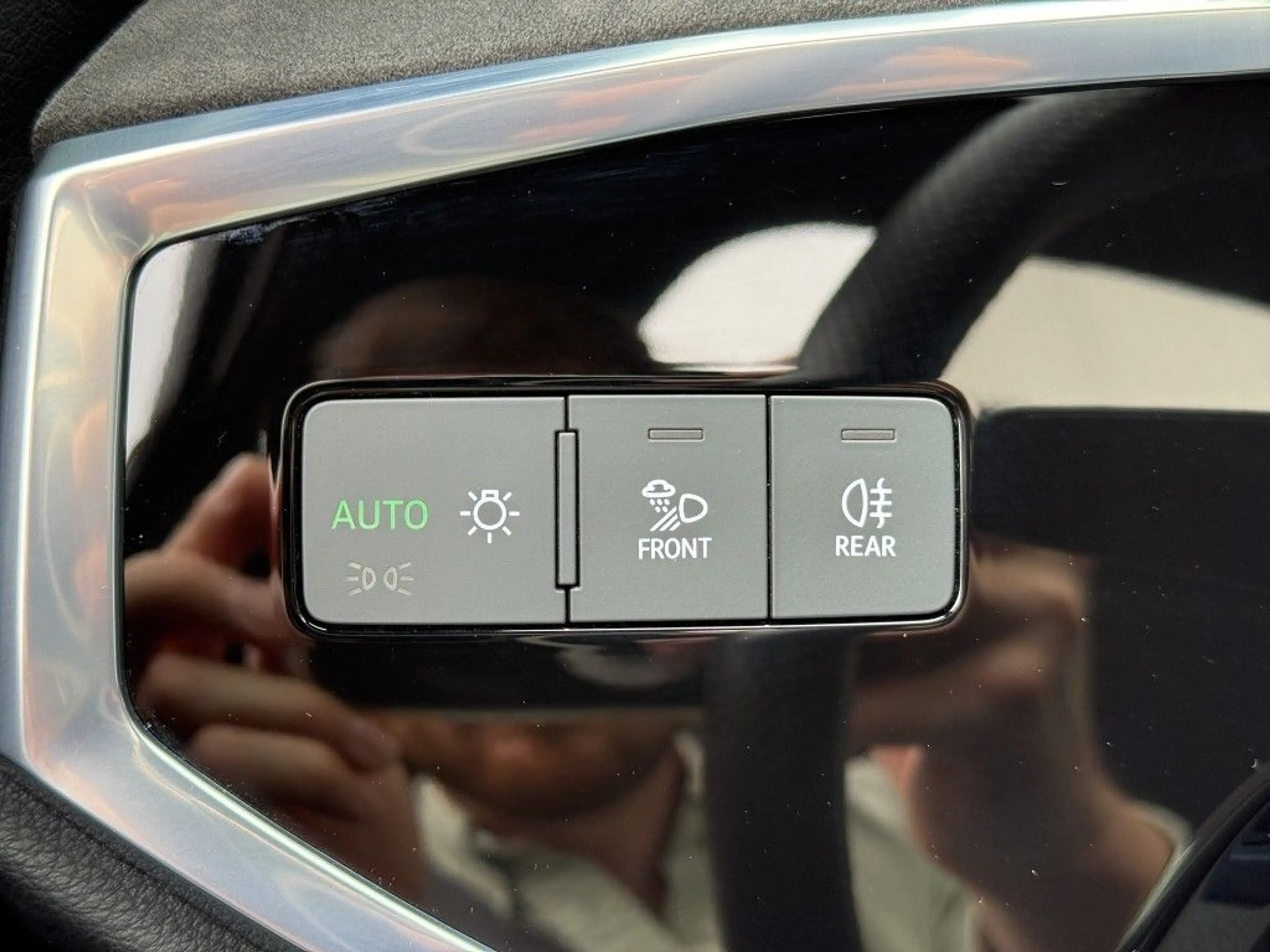 Audi RS Q3 Sportback 280km/h AHK ACC Navi CarPlay — photo 14
