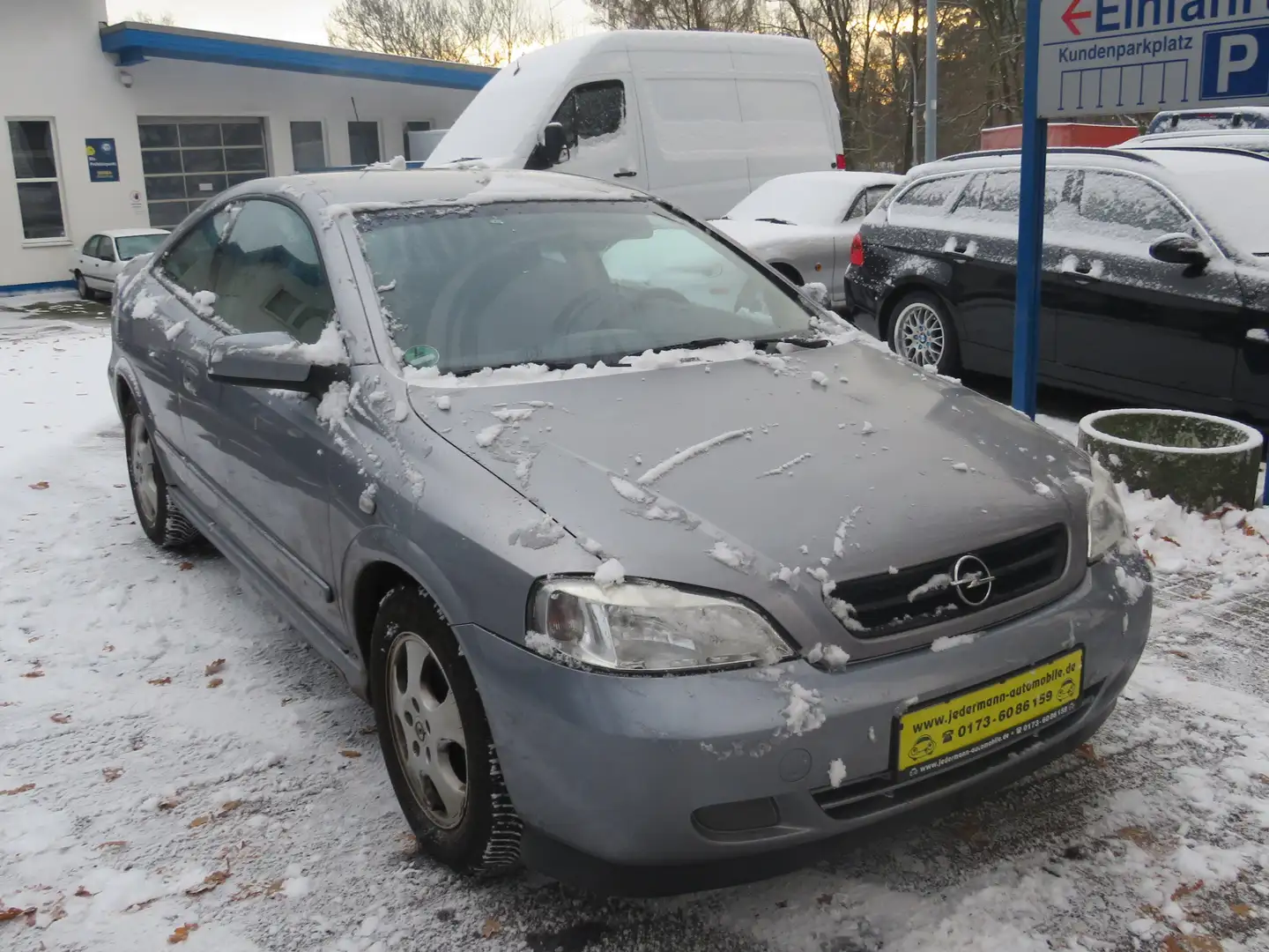 Opel Astra 2,2 147PS Coupe Grau - 1