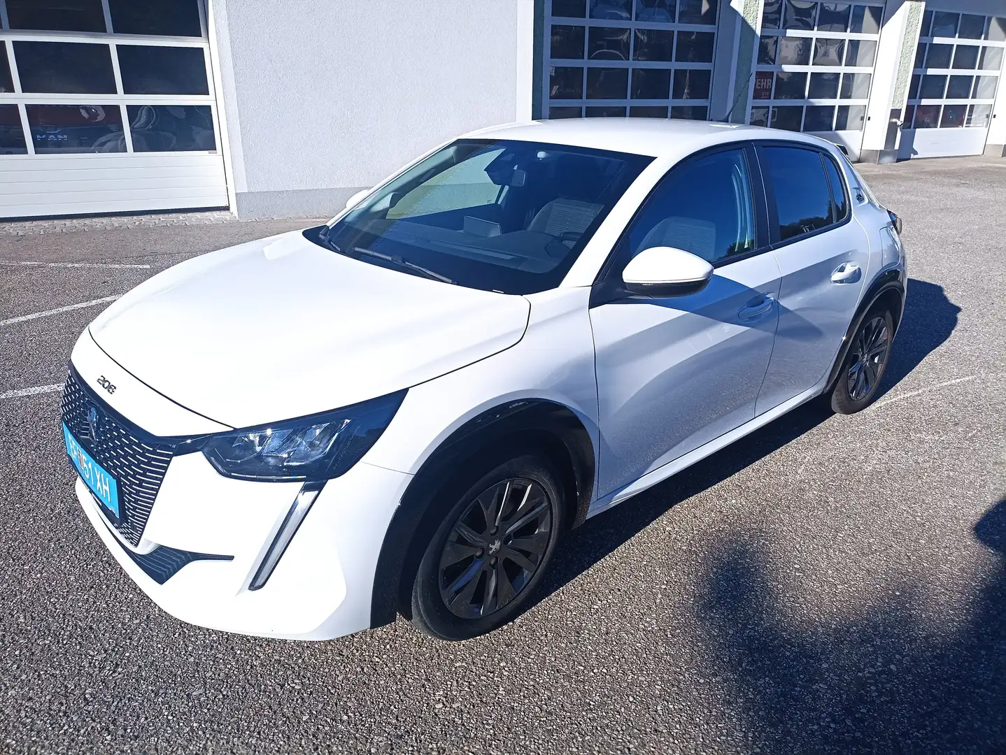 Peugeot 208 e-208 50kWh Active Active,LED,Tempo,Spiegelpaket Blanco - 2