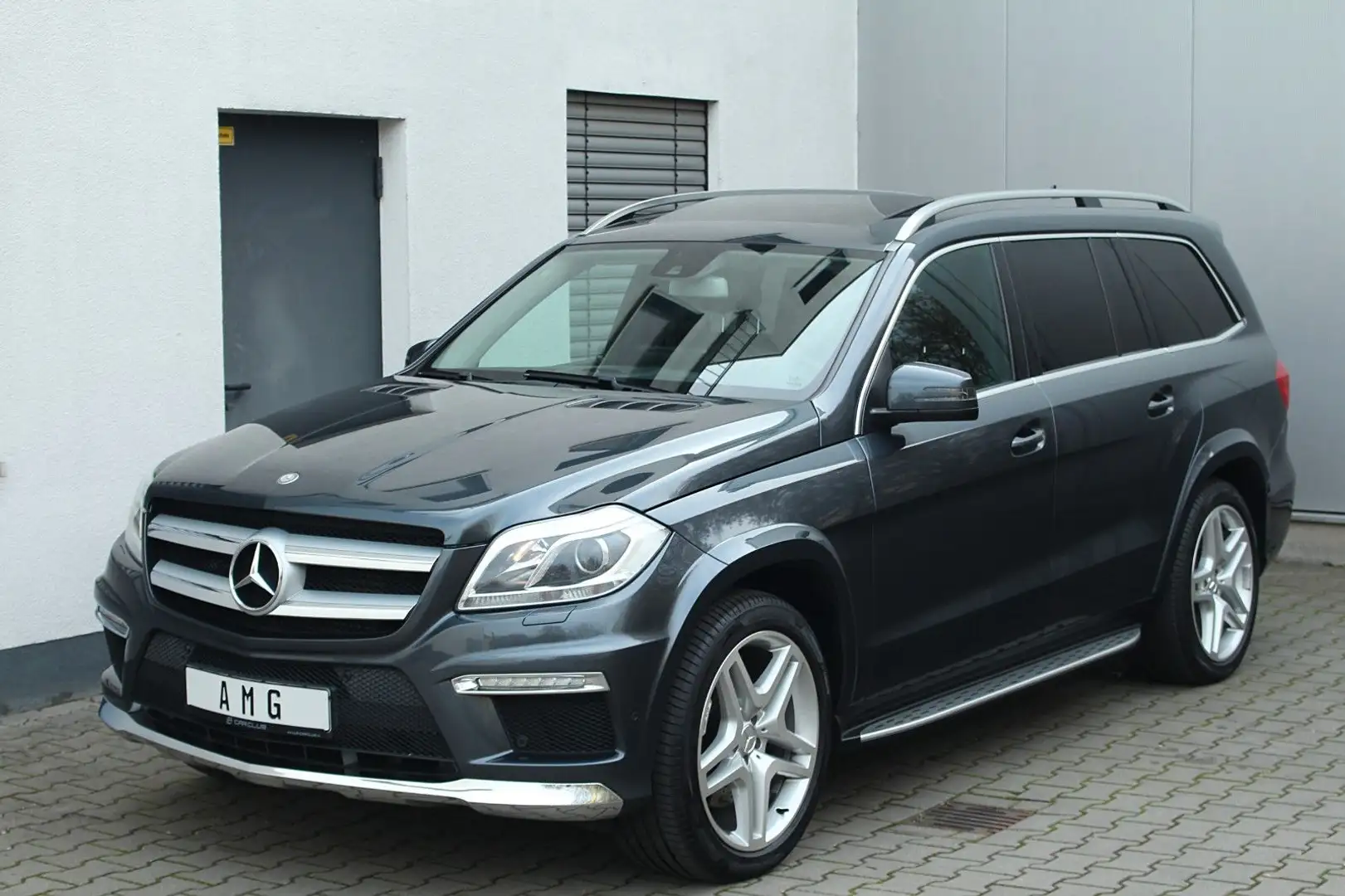 Mercedes-Benz GL 350 *AMG Paket/AHK/Traumzustand/BRD Gris - 2
