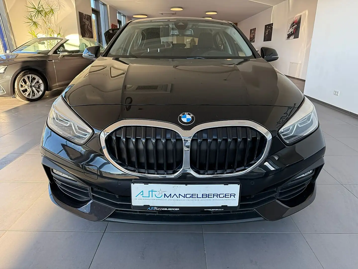 BMW 118 i  Advantage, Head -up, Live Cockpit Schwarz - 2