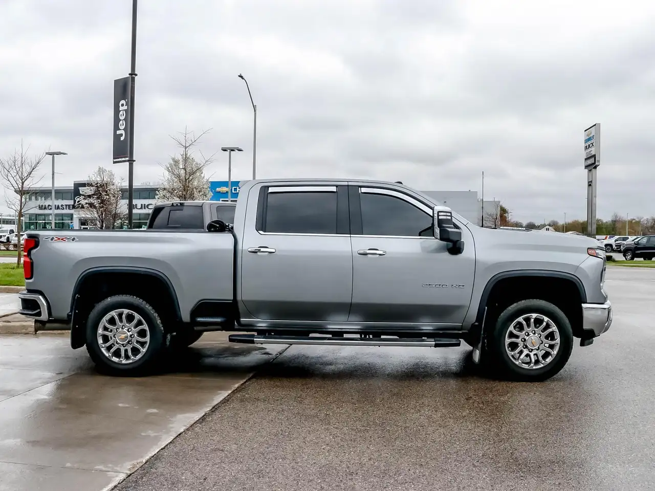 Chevrolet Silverado 2500 снимка Chevrolet Silverado 2500