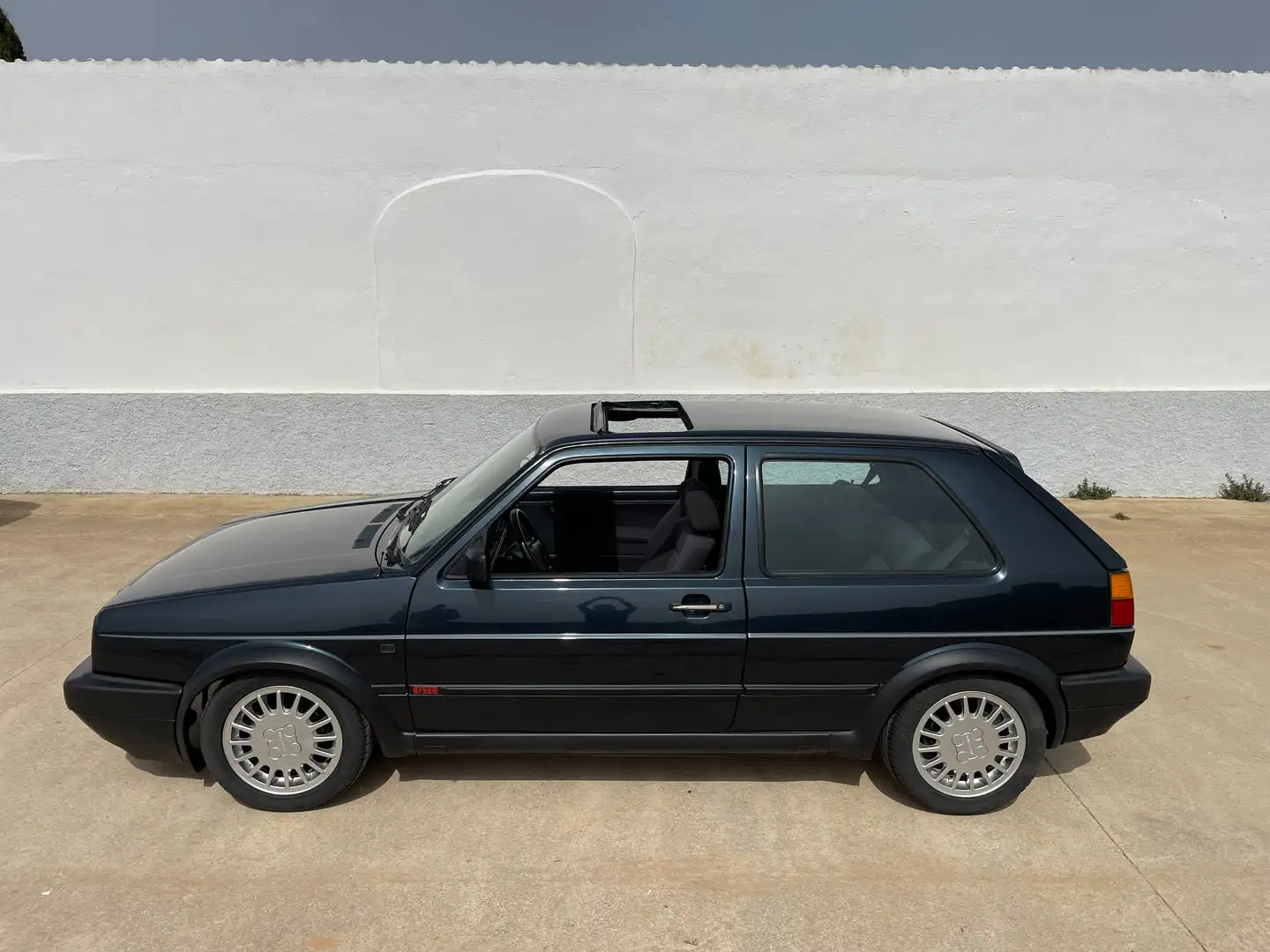 Volkswagen Golf GTI Golf 1.8 GTI A.A. 110 GTI Azul - 2