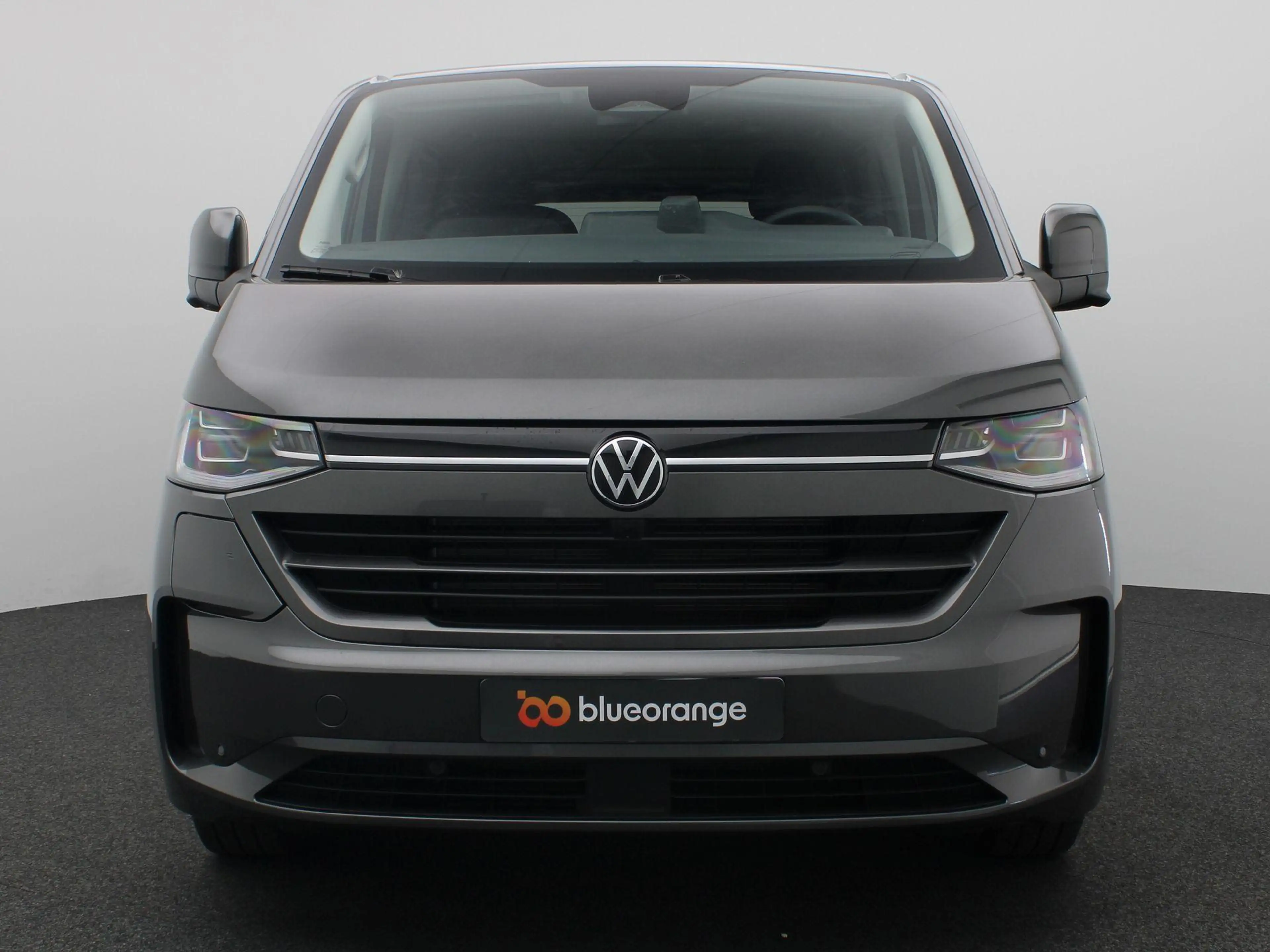 Volkswagen Transporter Caravelle 2.5 L2H1 eHybrid Style 233PK Aut. 360gr. — photo 13