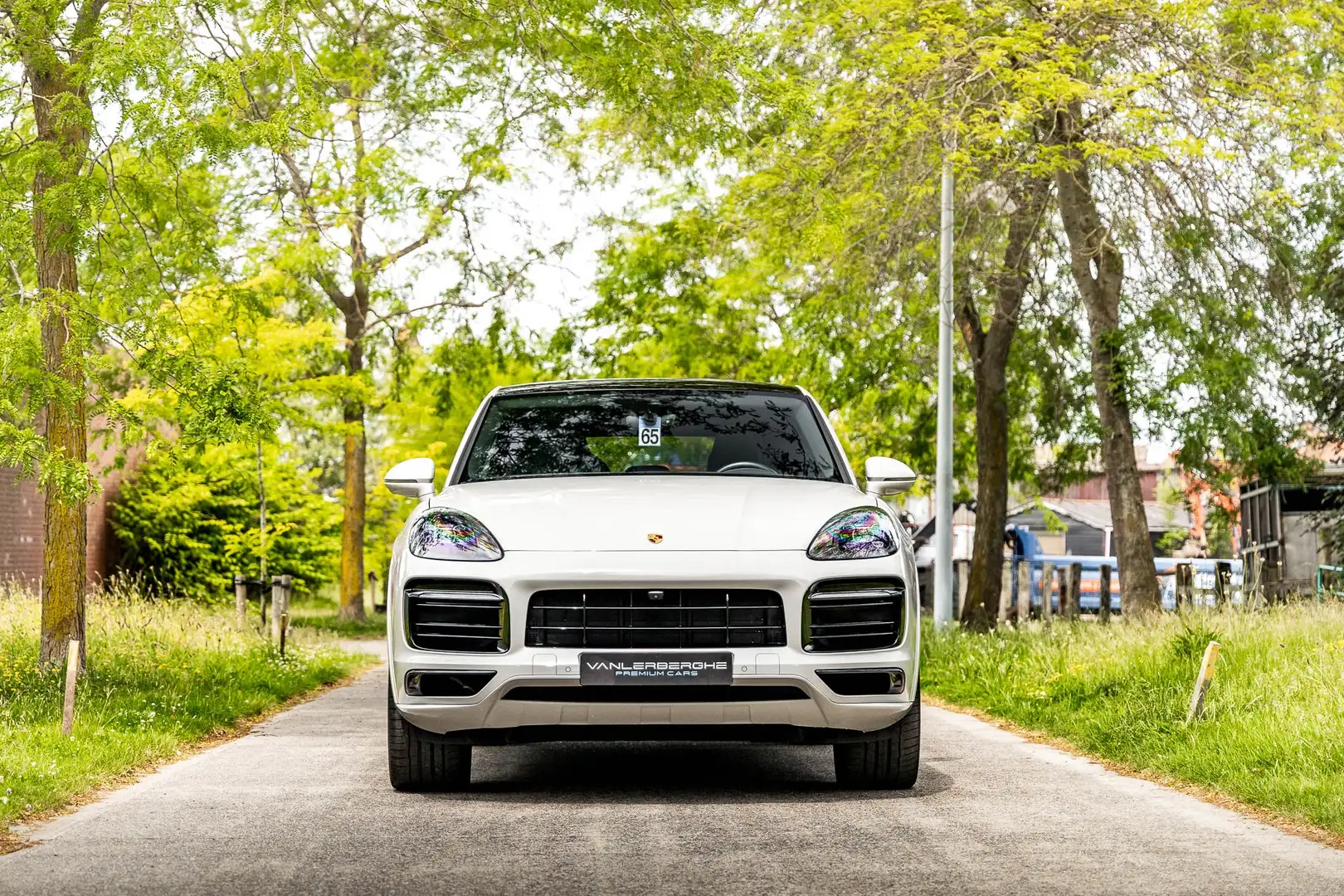Porsche Cayenne E-Hybrid Coupé Sportdesign * Sportchrono * Pano Grijs - 2