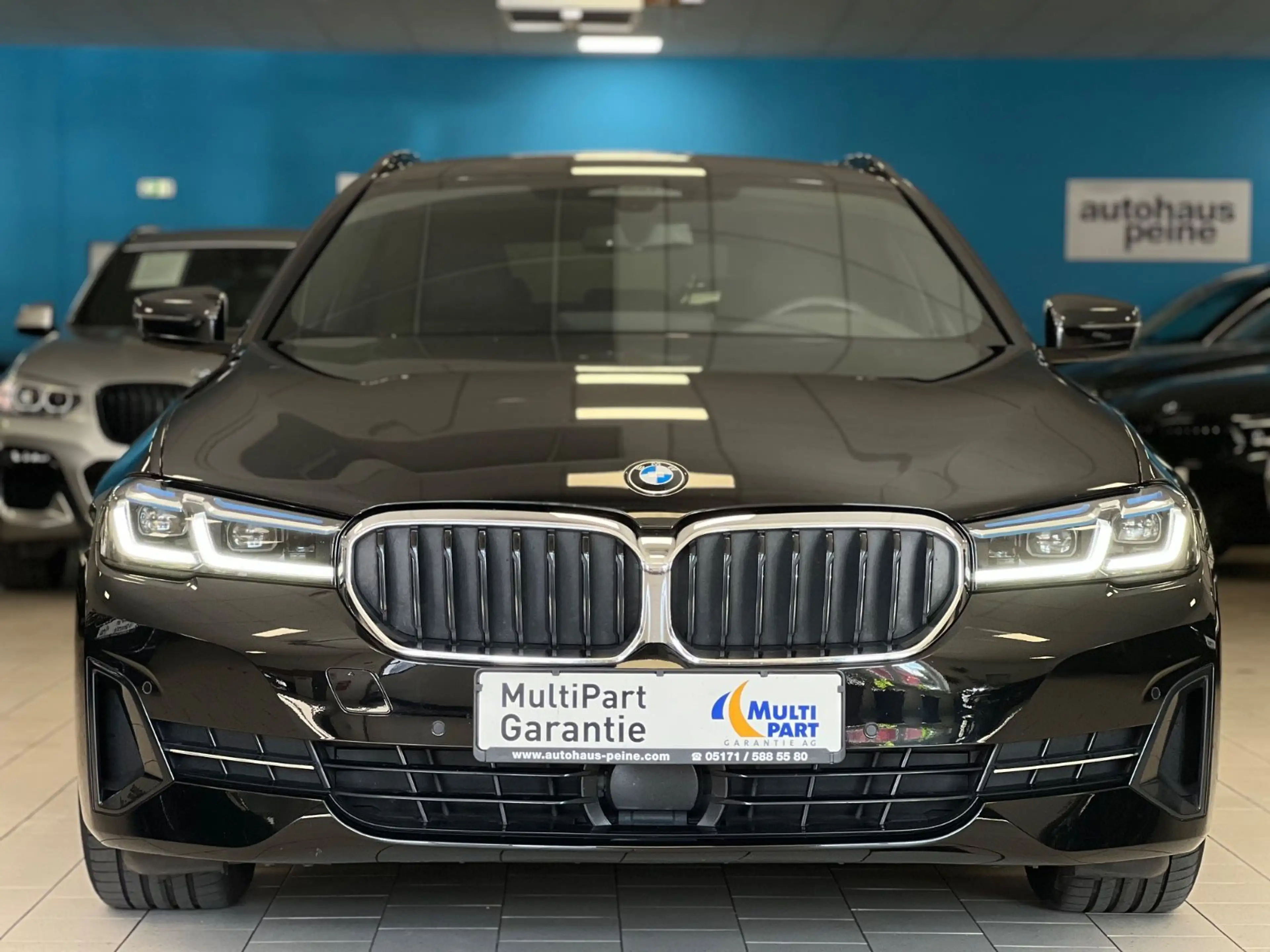 BMW 540 d xDrive SAG/HUD/Laser/AHK/ParkAss/SportSitze — photo 5
