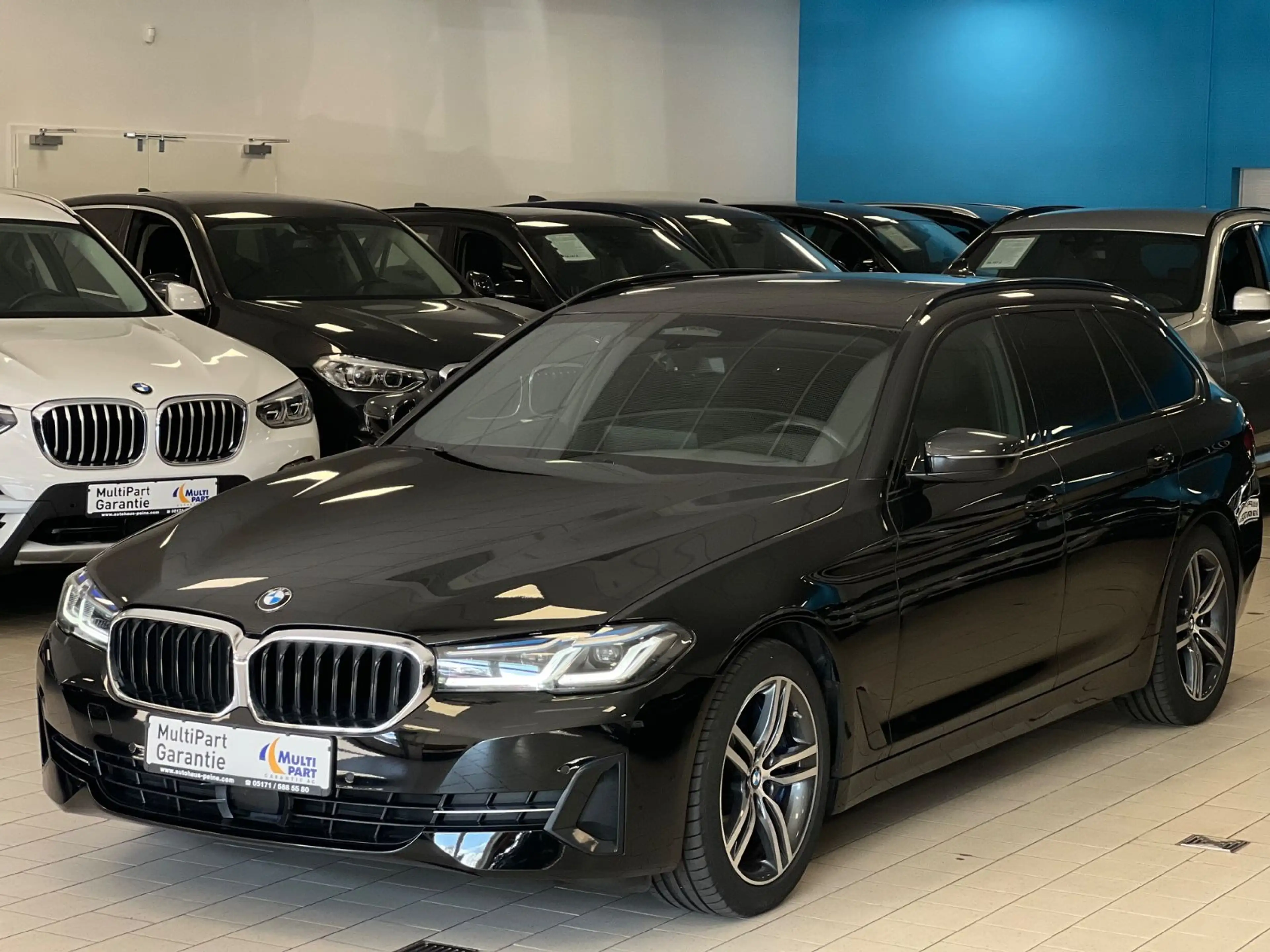 BMW 540 d xDrive SAG/HUD/Laser/AHK/ParkAss/SportSitze — photo 6
