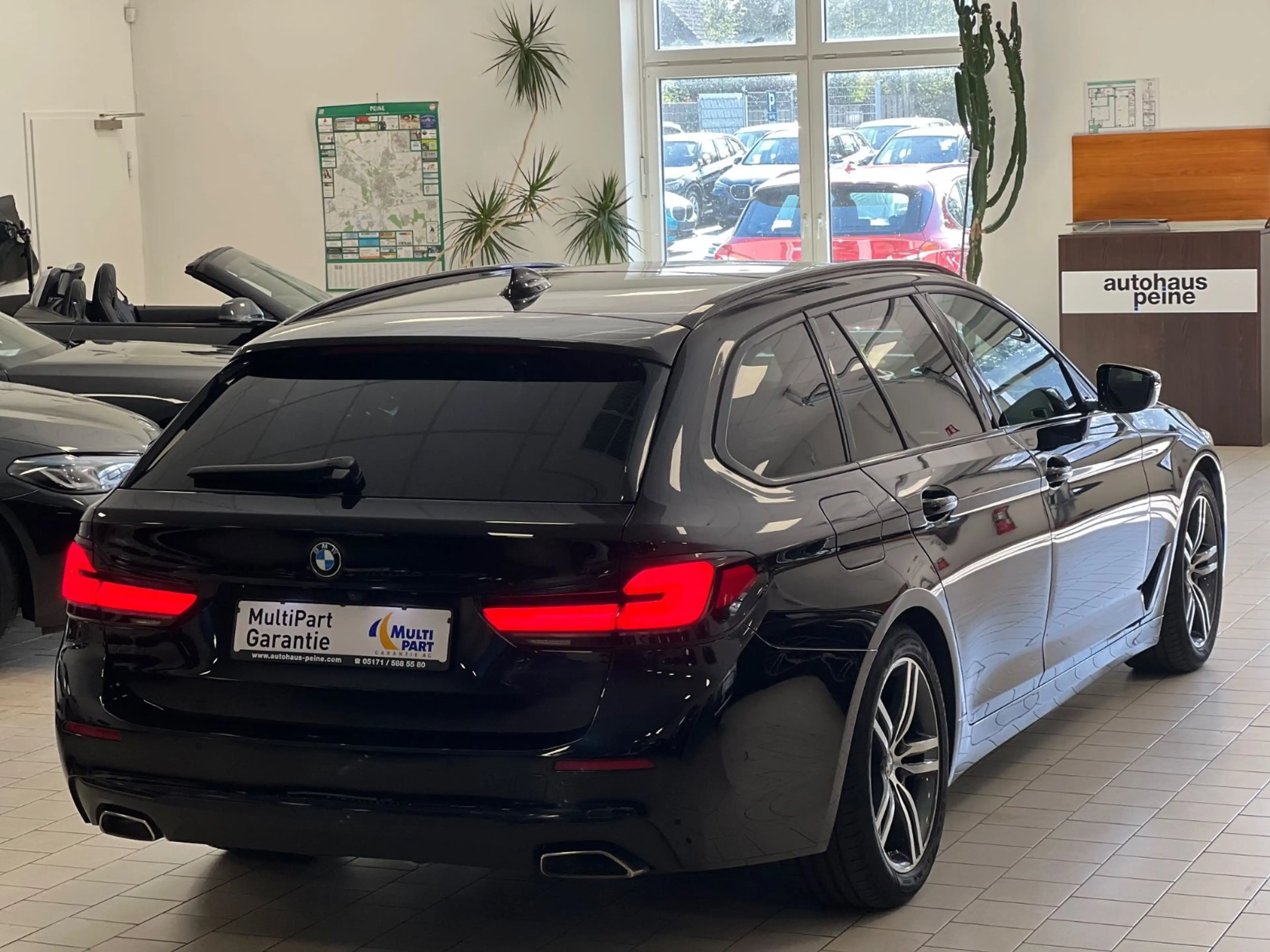 BMW 540 d xDrive SAG/HUD/Laser/AHK/ParkAss/SportSitze — photo 10