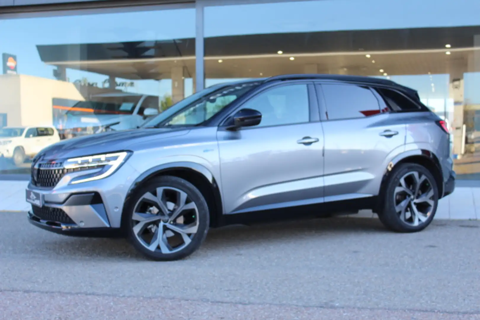 Renault Austral 1.3 TCe Mild Hybrid Techno Esprit Alpine CVT 116kW Gris - 2