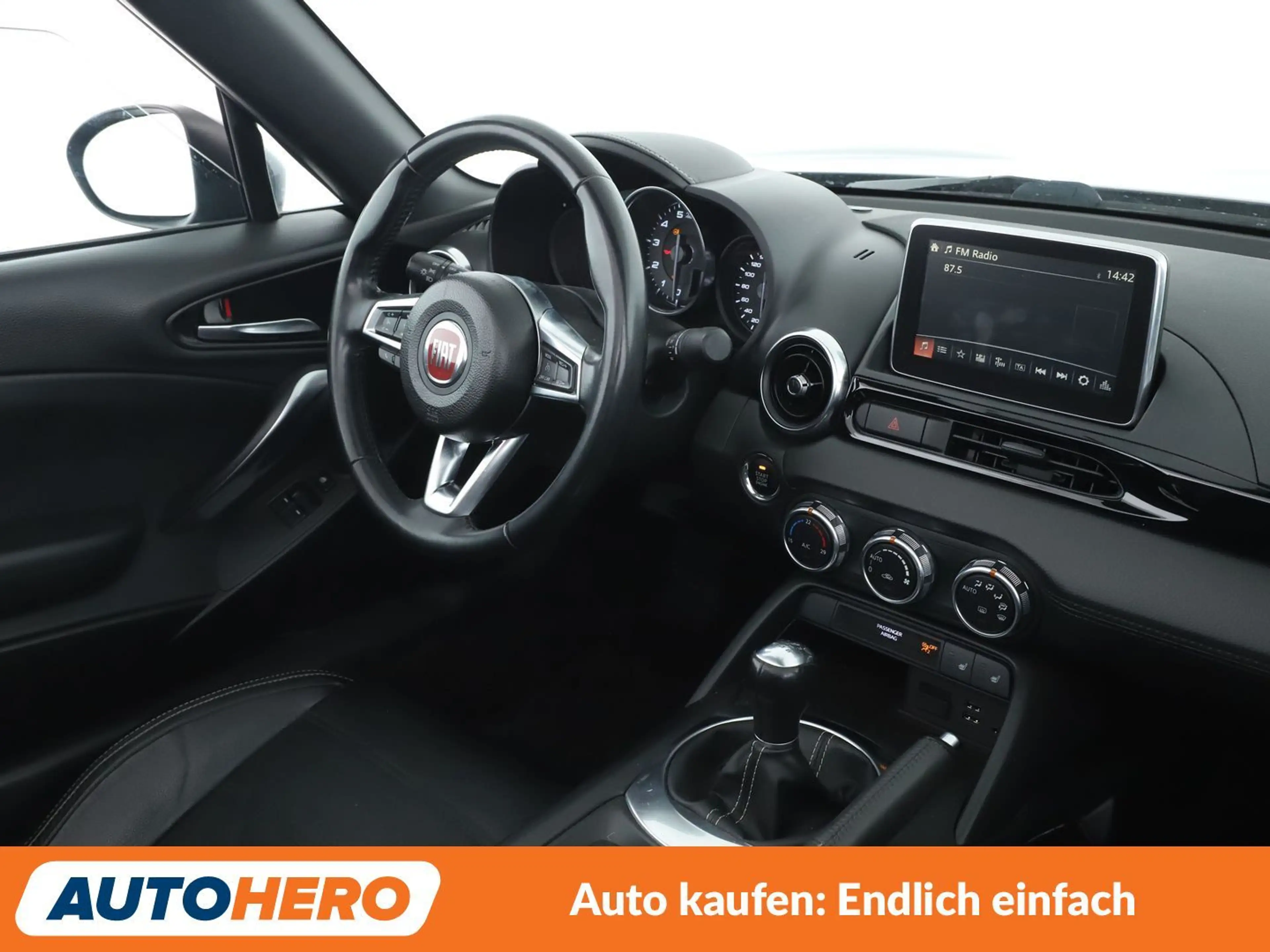Fiat 124 Spider 1.4 Turbo Lusso*CABRIO*PDC*SHZ*KLIMA*TEMPO* — photo 13
