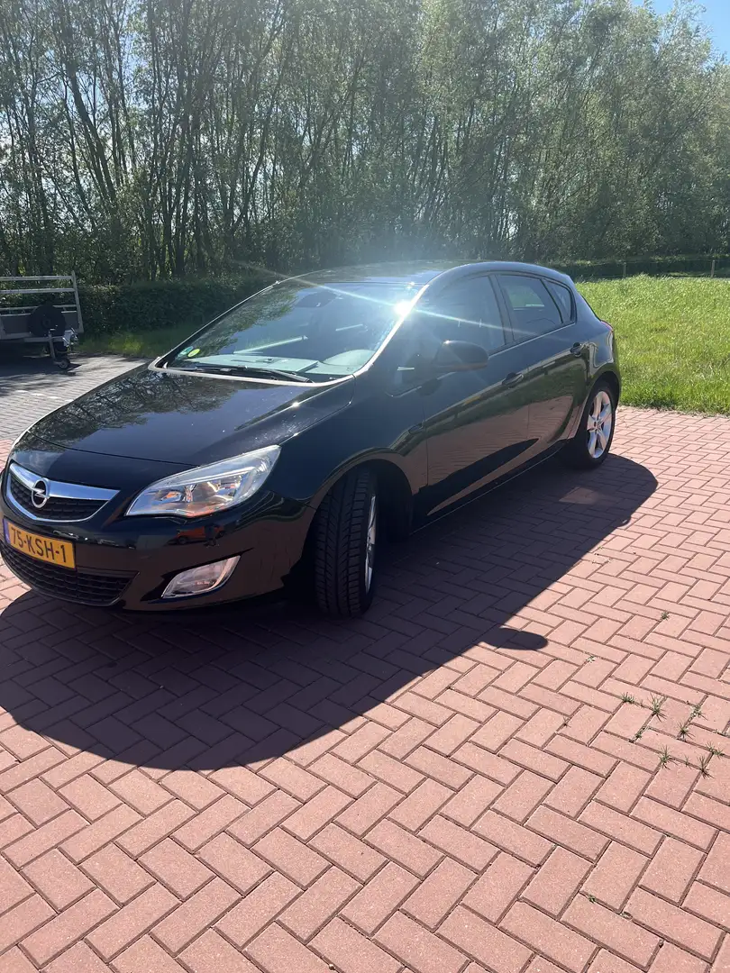 Opel Astra 1.6 Edition Noir - 2