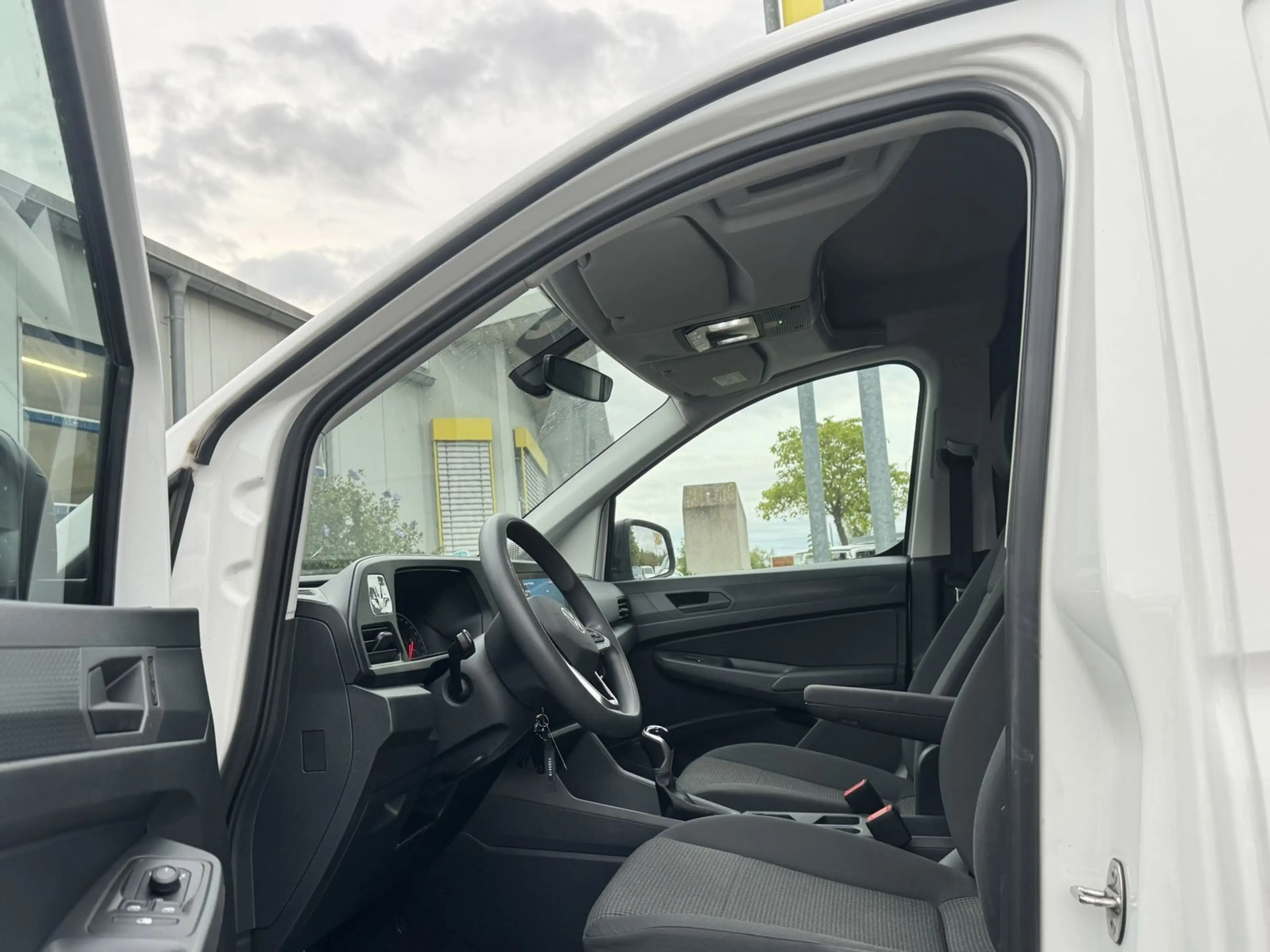 Volkswagen Caddy Kasten 2.0TDI 4Motion LED*230Volt — photo 7