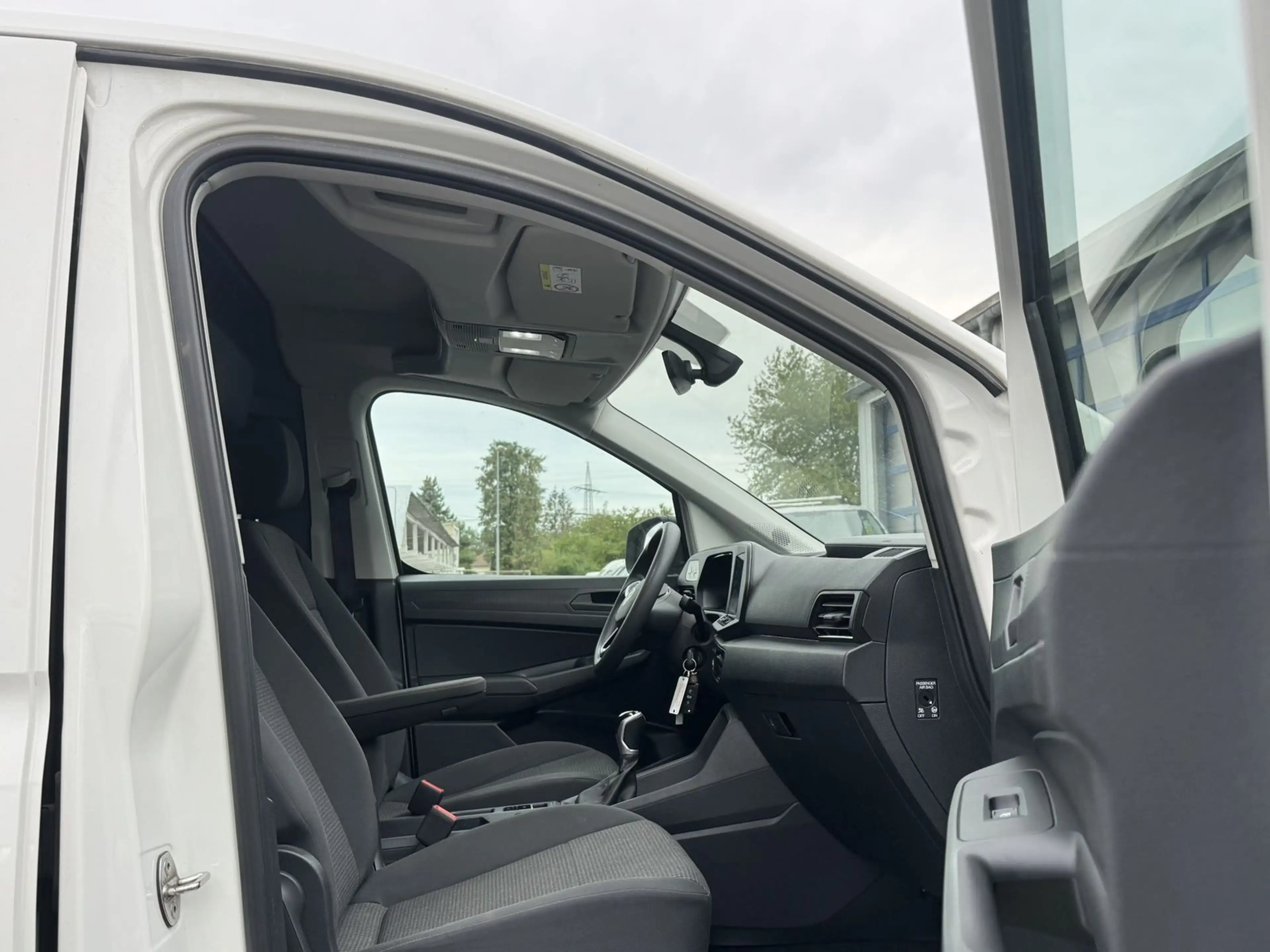 Volkswagen Caddy Kasten 2.0TDI 4Motion LED*230Volt — photo 6