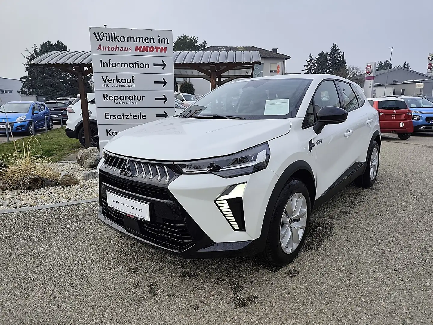 Mitsubishi Grandis 1,8 HEV Aut. Invite Weiß - 1