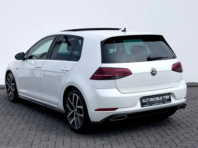 Volkswagen Golf view 7