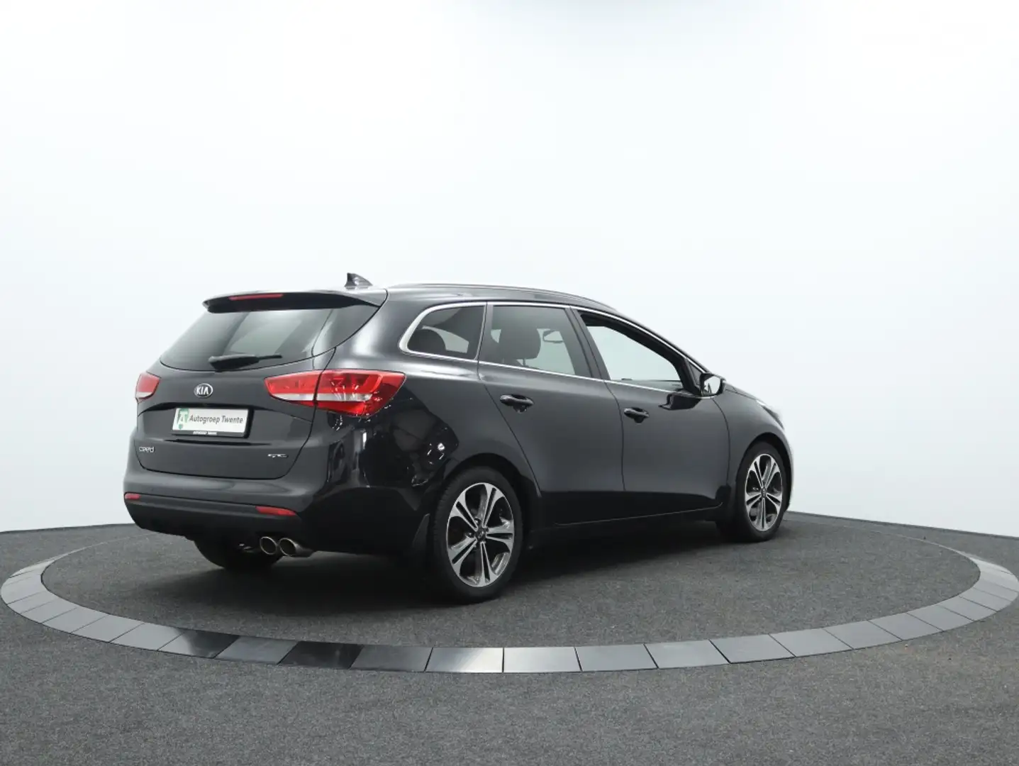 Kia Ceed SW / cee'd SW Sportswagon 1.0 T-GDi GT-Line | All season banden Czarny - 2