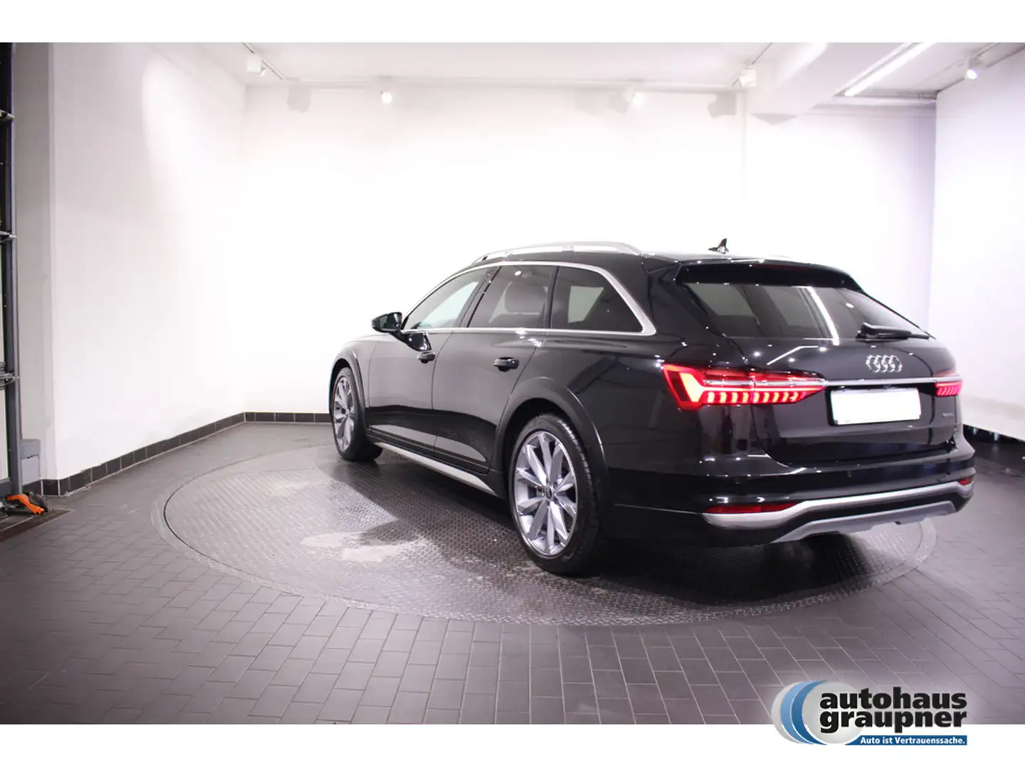 Audi A6 allroad 50 TDI quattro tiptronic PANO 360° Schwarz - 2