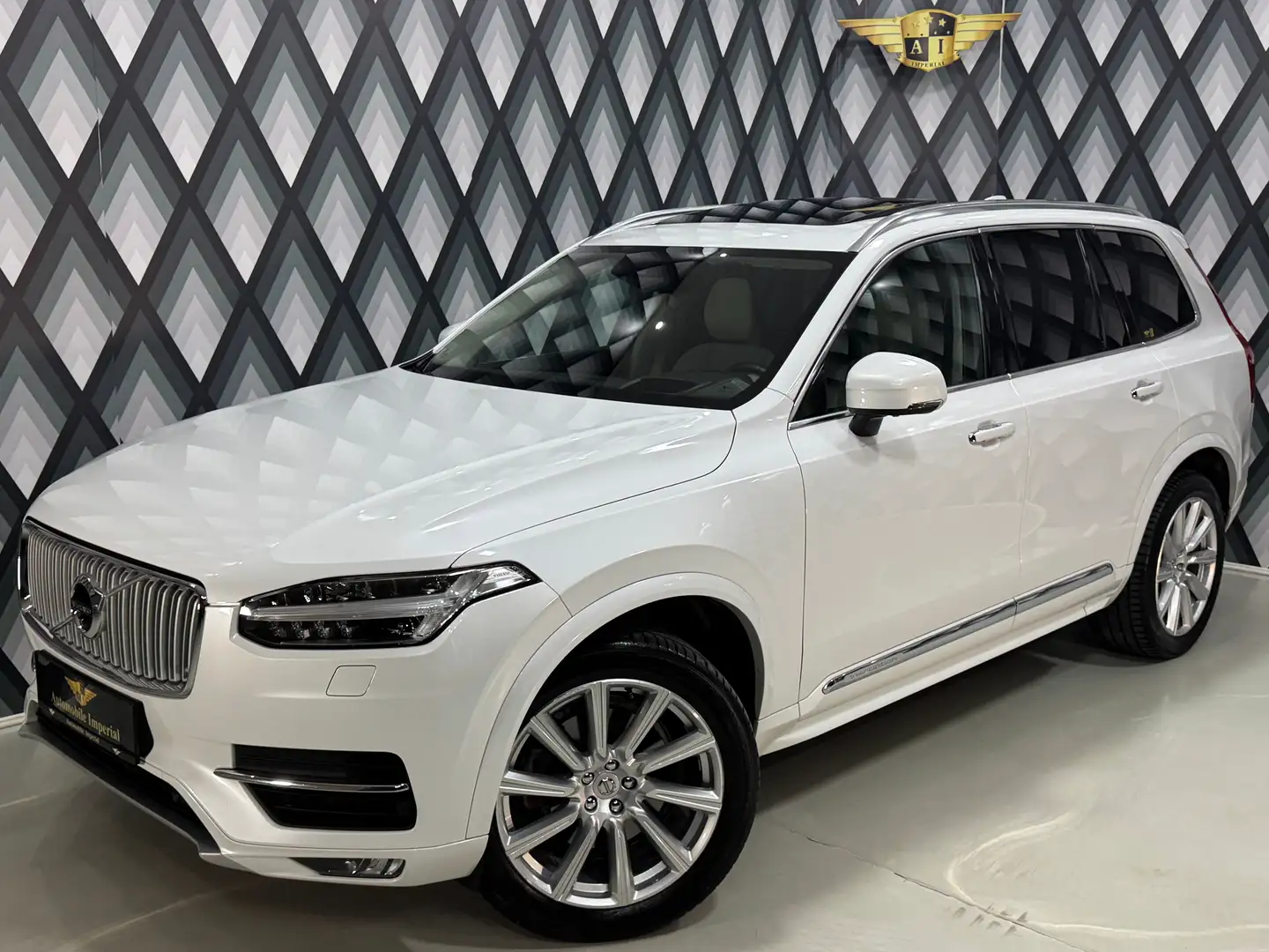 Volvo XC90 AWD Diesel // Inscription // PANO // 360 GRAD // Blanc - 2