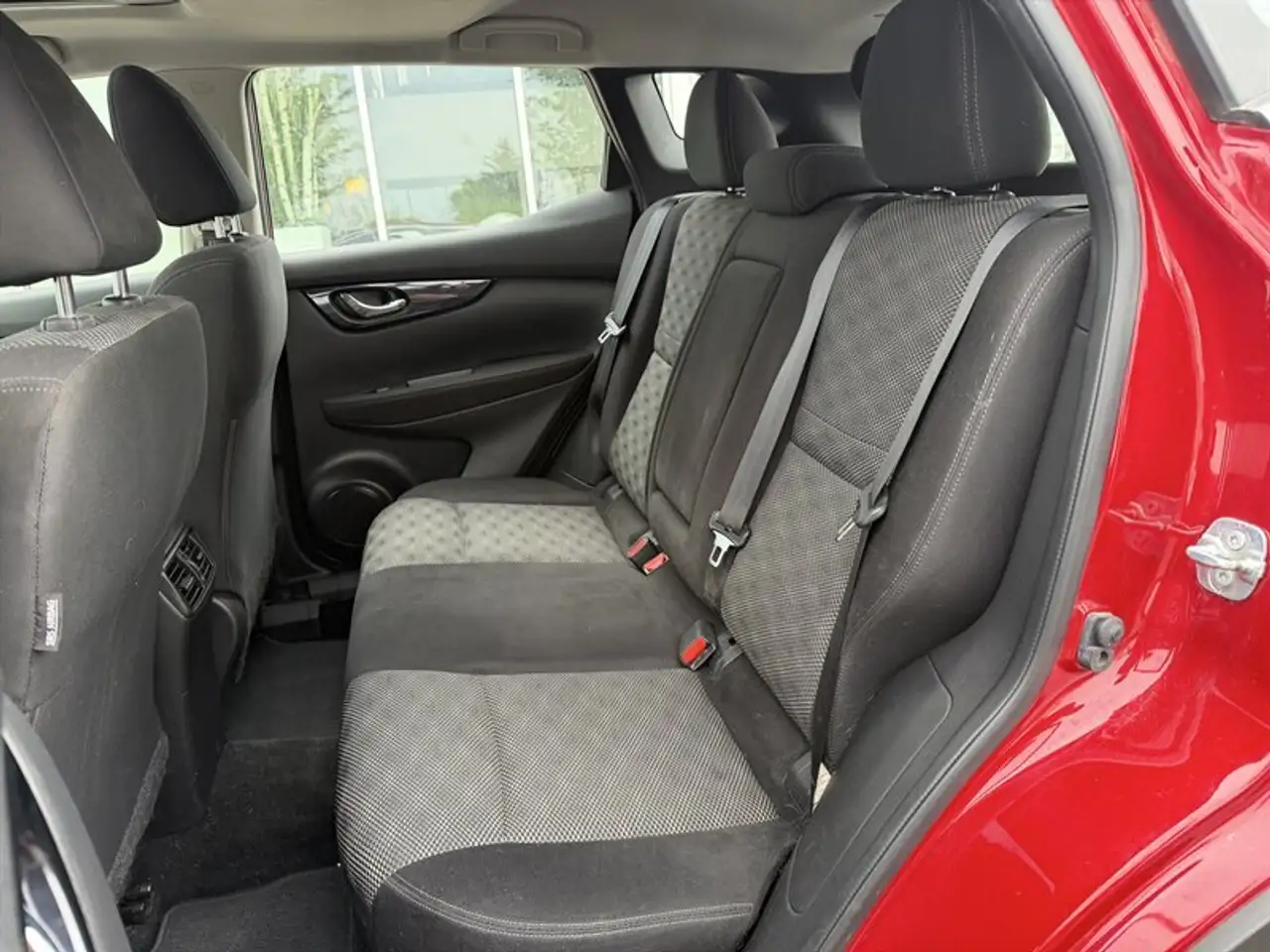 Nissan Rogue fotografie Nissan Rogue
