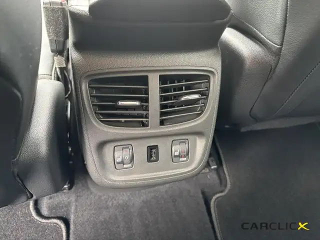 Opel Grandland view 12