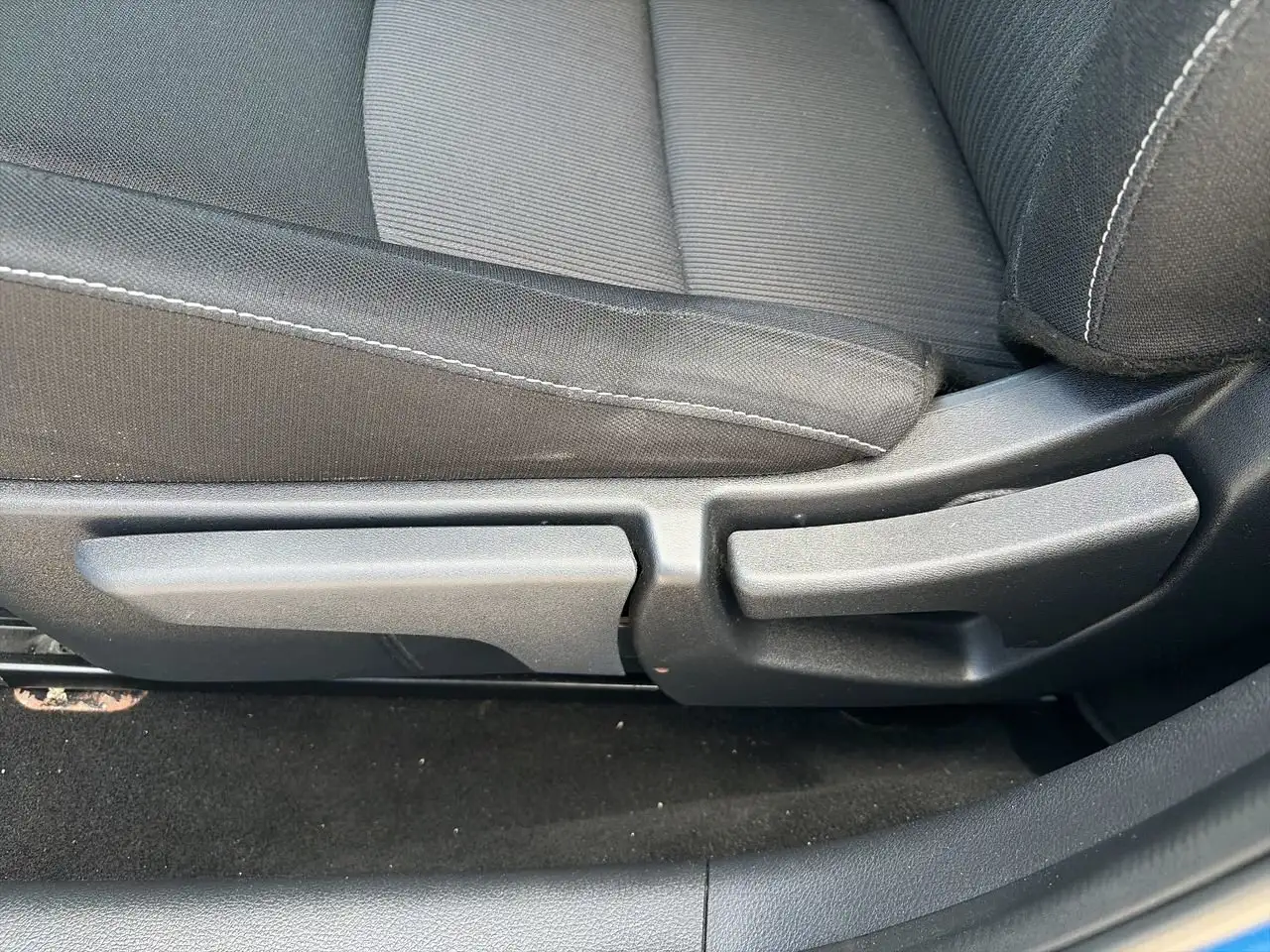 Nissan Sentra снимка Nissan Sentra