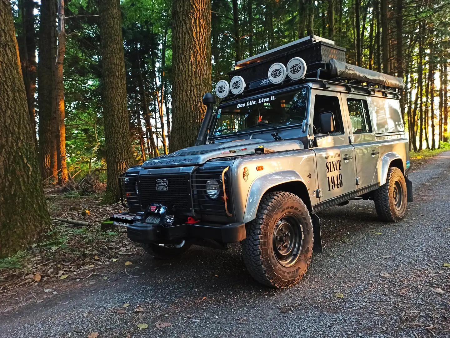 Land Rover Defender Defender 110" Station Wagon Grau - 1