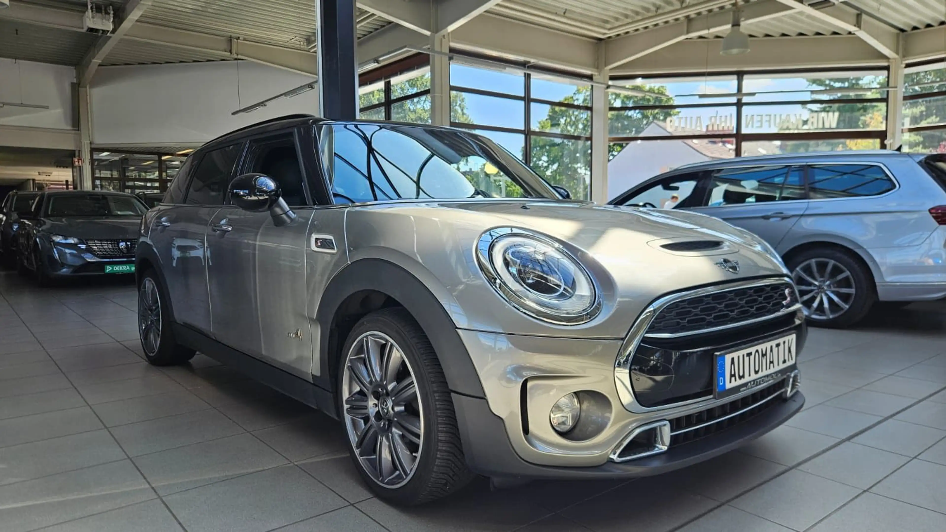 MINI Cooper SD Clubman *All4*AHK*Automatik*SHZ*Pano* — photo 3