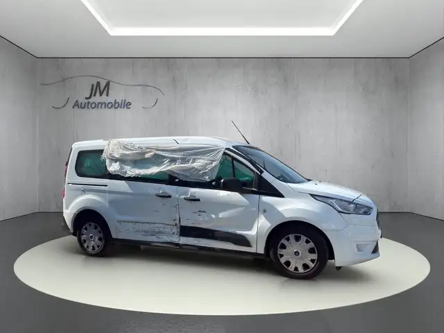 Ford Tourneo Connect view 6