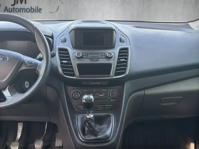 Ford Tourneo Connect view 12