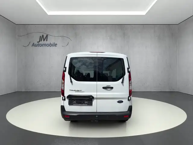Ford Tourneo Connect view 5