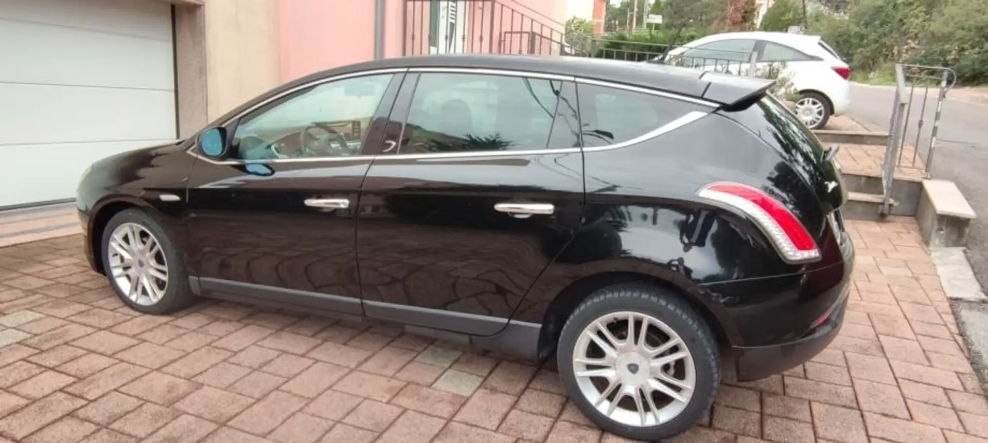 Lancia Delta VPC 1.6 MULTIJET 16V 120 DPF ORO - 2