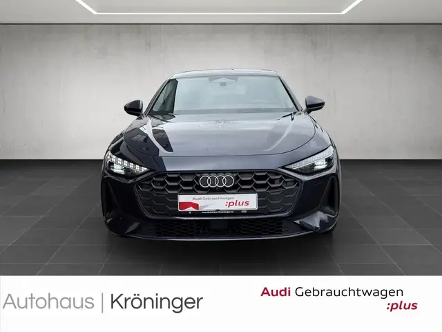 Audi A5 view 5